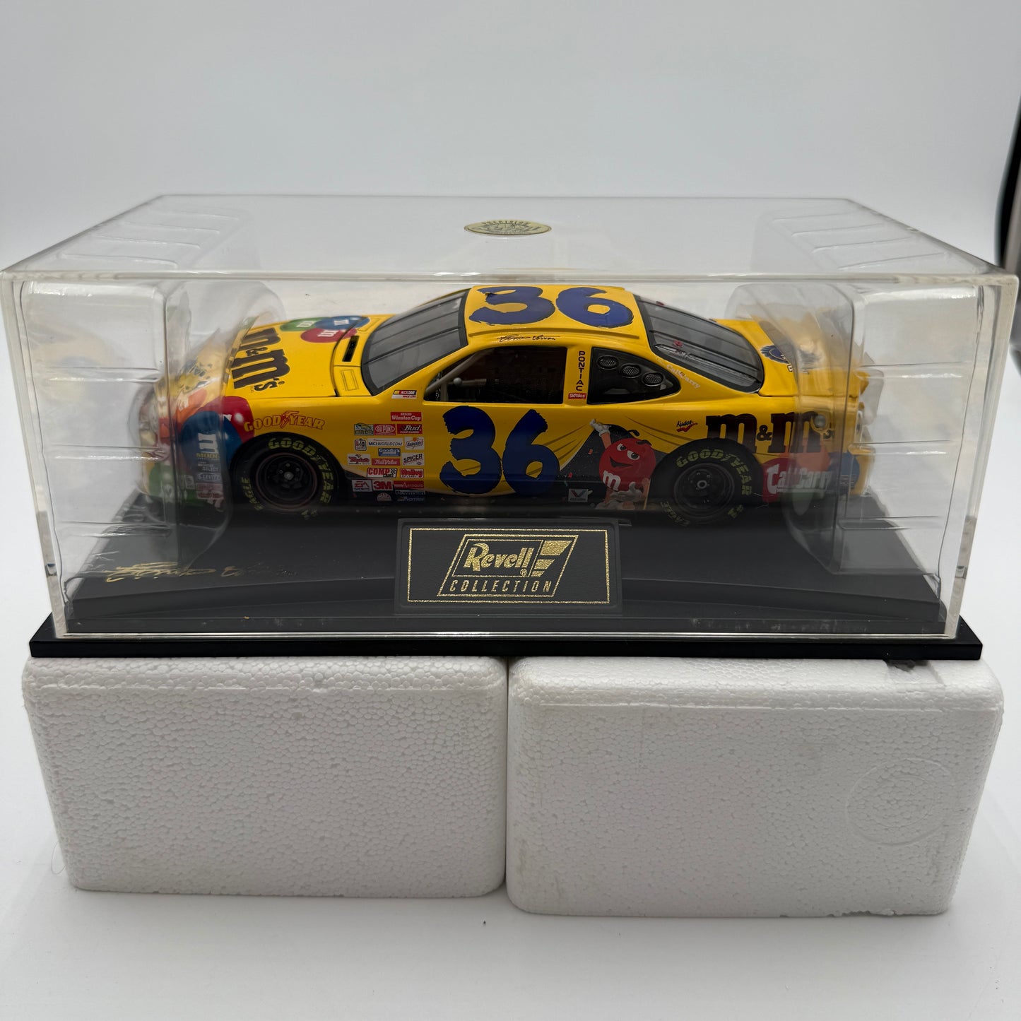 Action Racing 1999 Ernie Irvin #36 M&M’s Diecast 1/24 NHRA Collectible