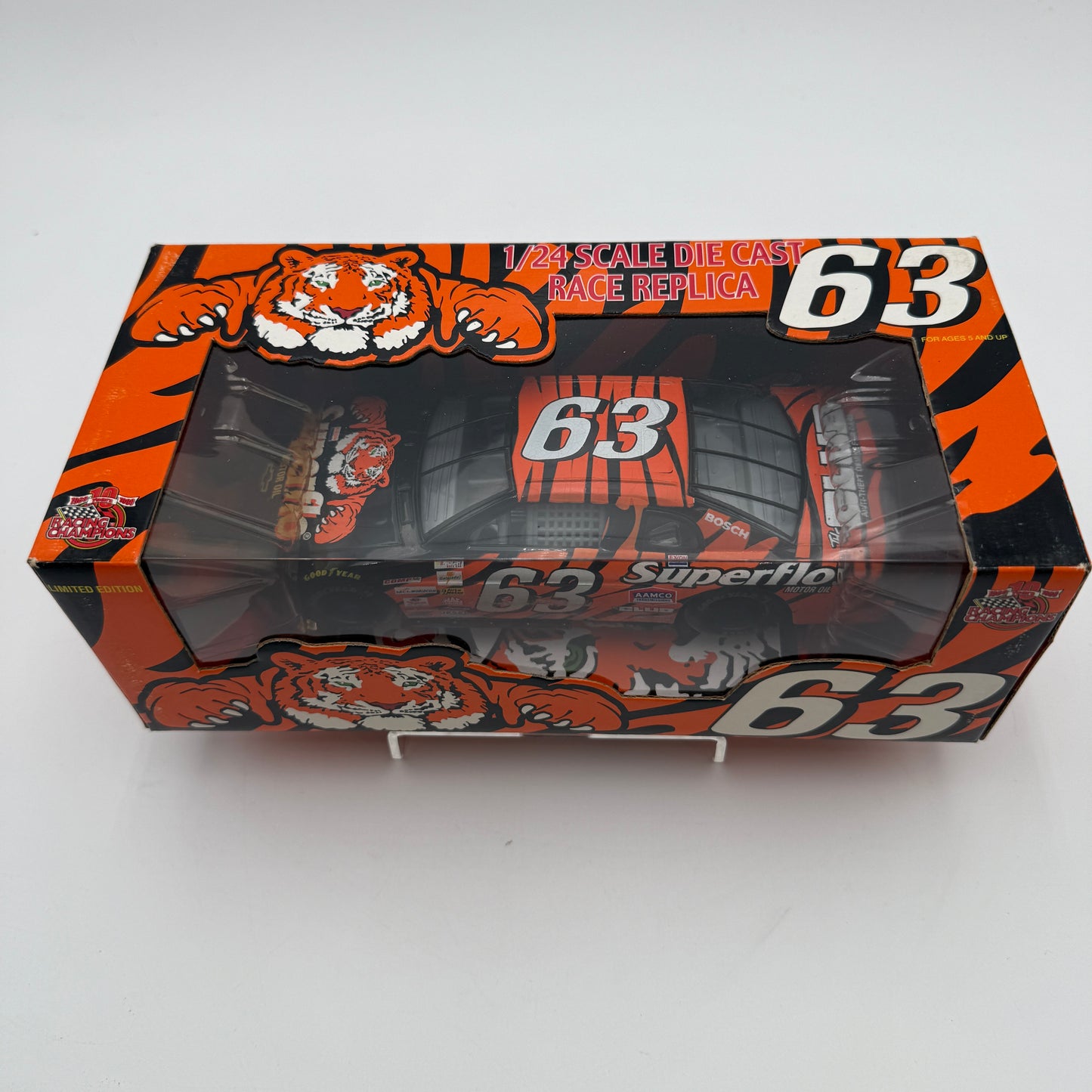 Action Racing 1/24 #63 Mark Green Exxon Superflo 1999 Monte Carlo Model