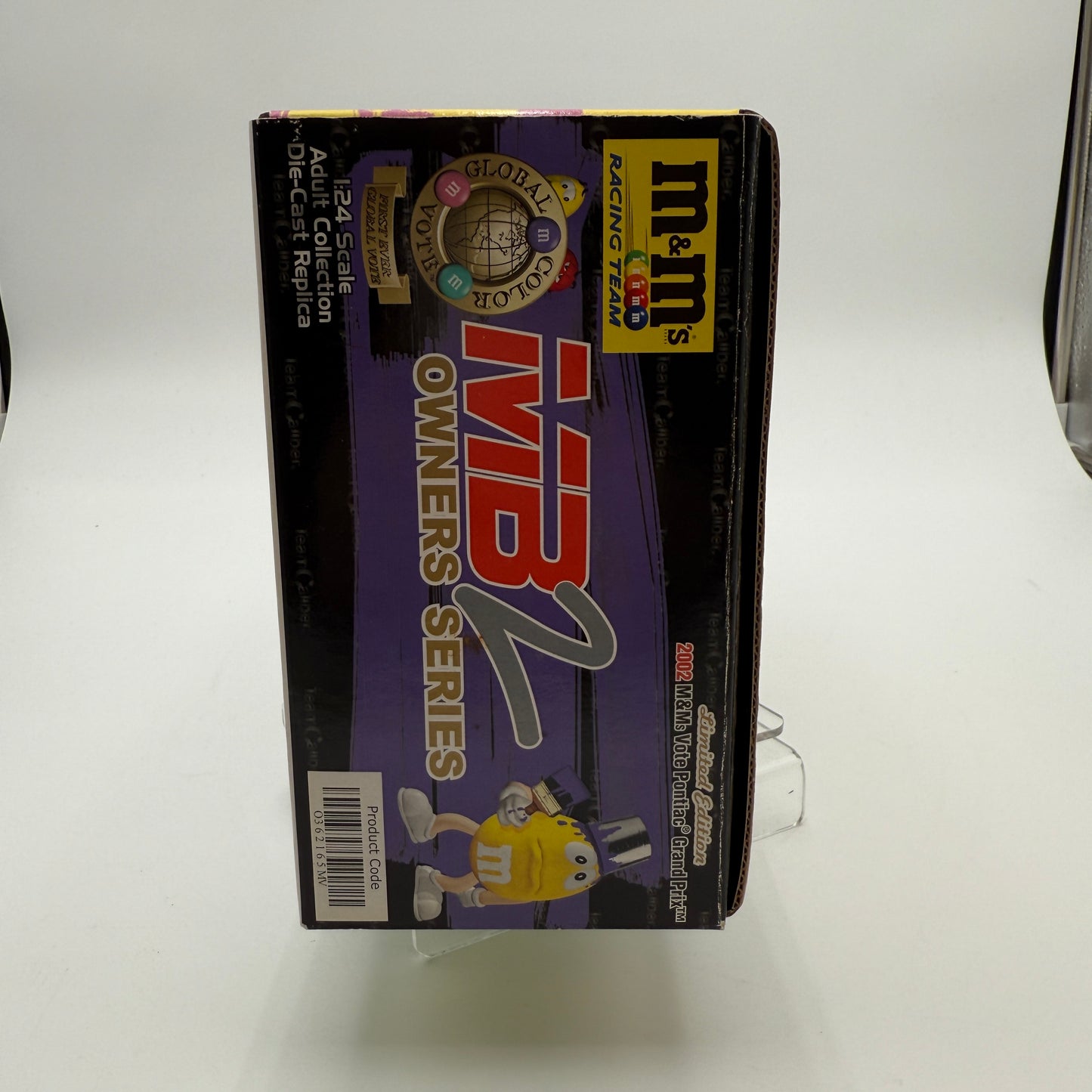 Action Racing 2002 Team Caliber Limited Edition M&Ms Pontiac Grand Prix K Schrader #36 1:24 Diecast Replica