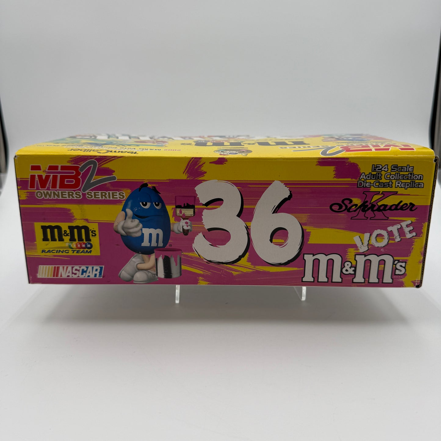Action Racing 2002 Team Caliber Limited Edition M&Ms Pontiac Grand Prix K Schrader #36 1:24 Diecast Replica