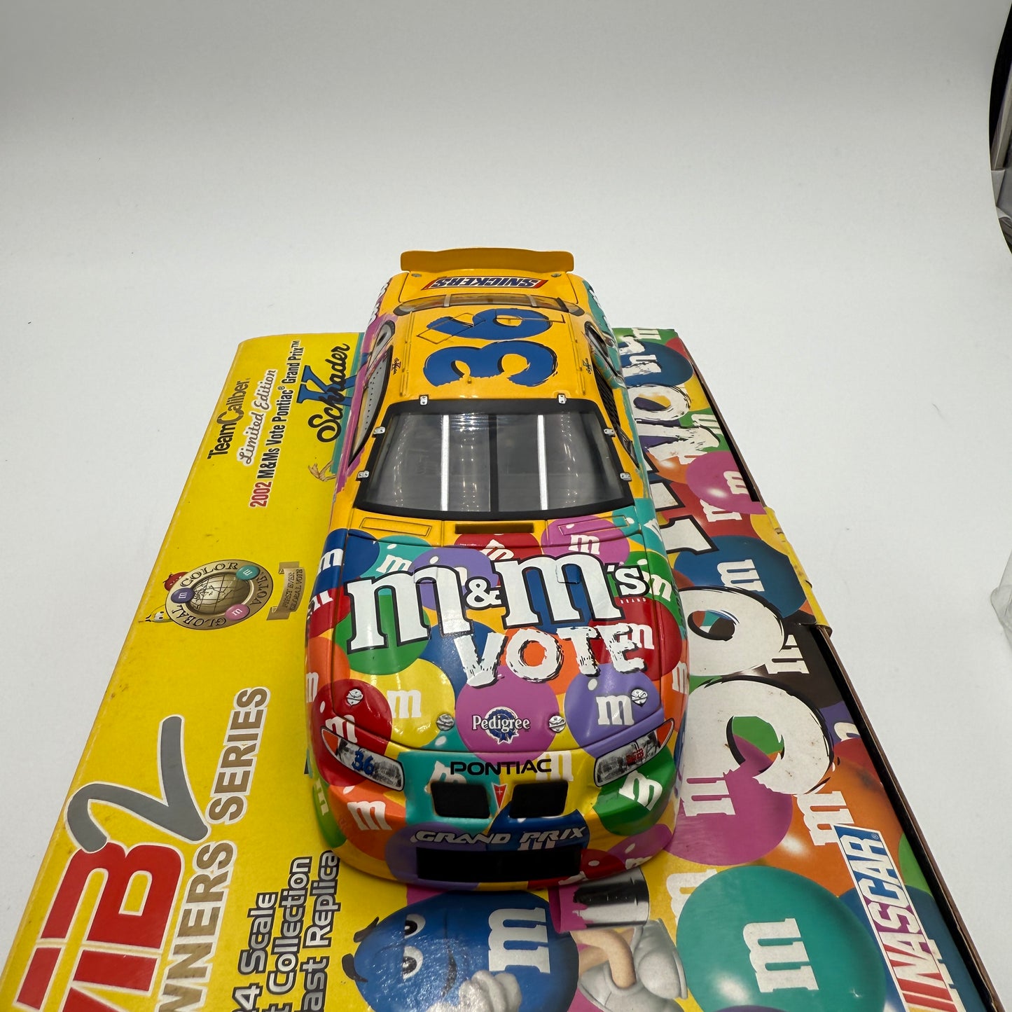 Action Racing 2002 Team Caliber Limited Edition M&Ms Pontiac Grand Prix K Schrader #36 1:24 Diecast Replica