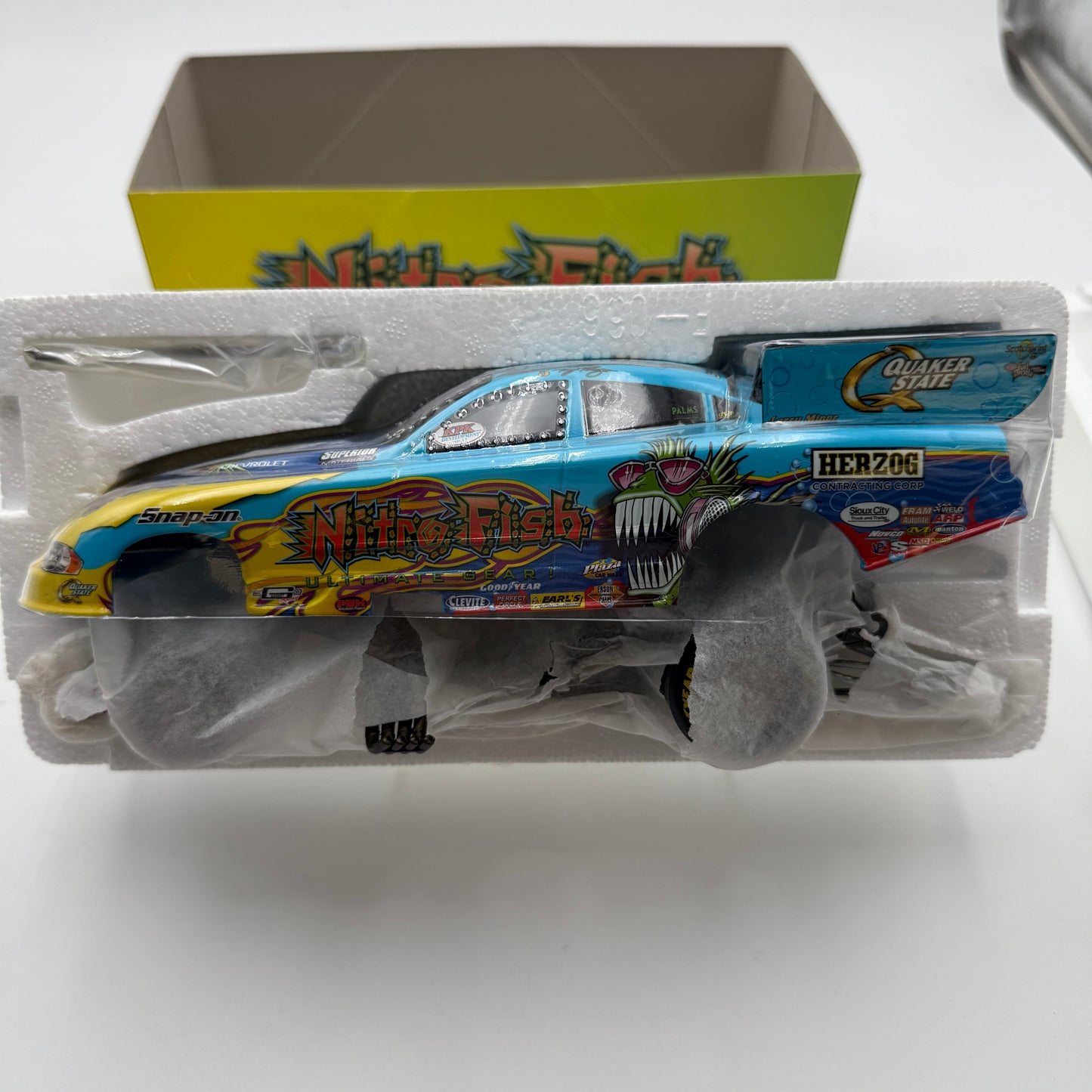 Action Racing 2009 Tony Pedregon Nitrofish Chevy Impala NHRA Funny Car 1:24 Diecast
