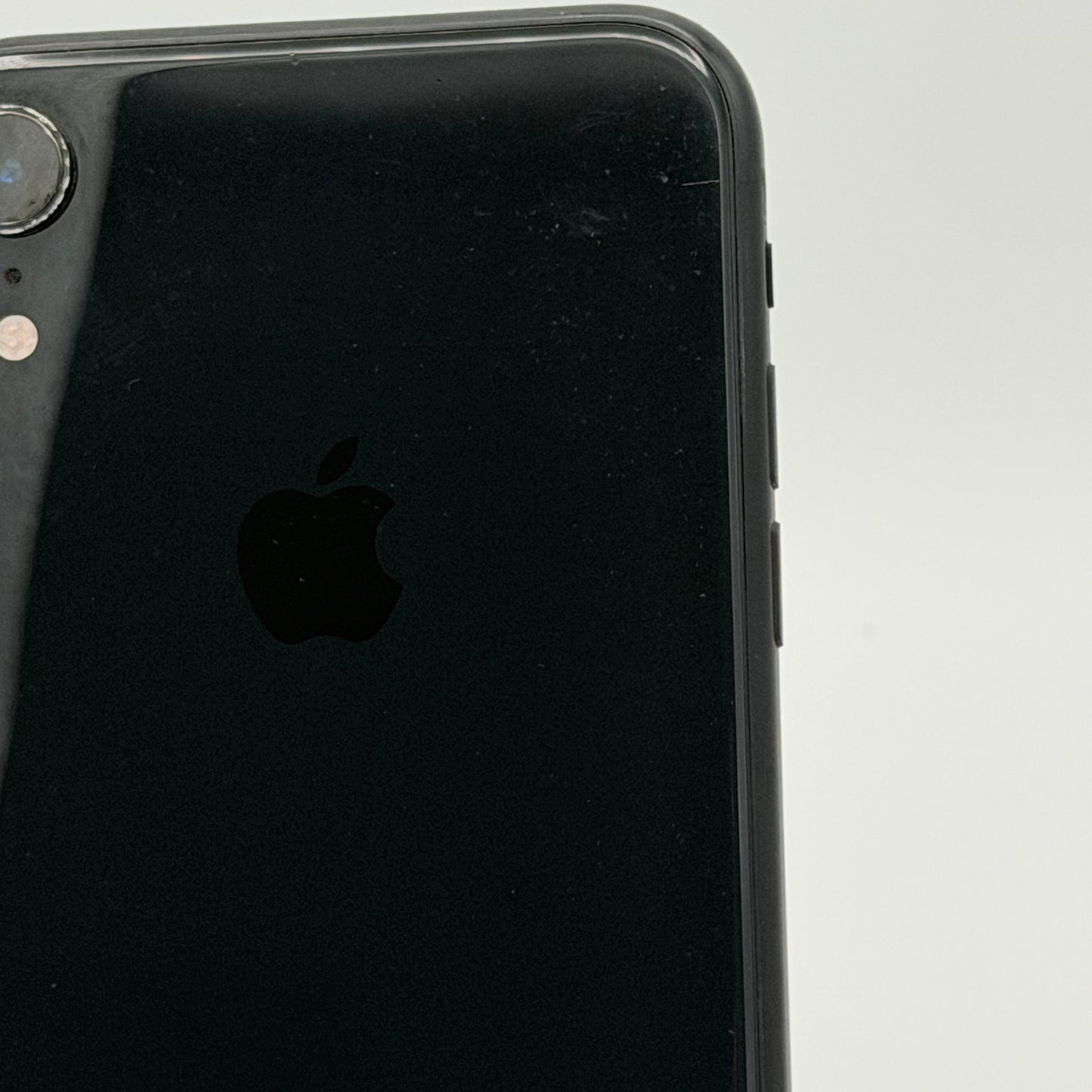 Apple iPhone XR 6.1 inch 64GB Black Unlocked Used - Missing Sim Tray