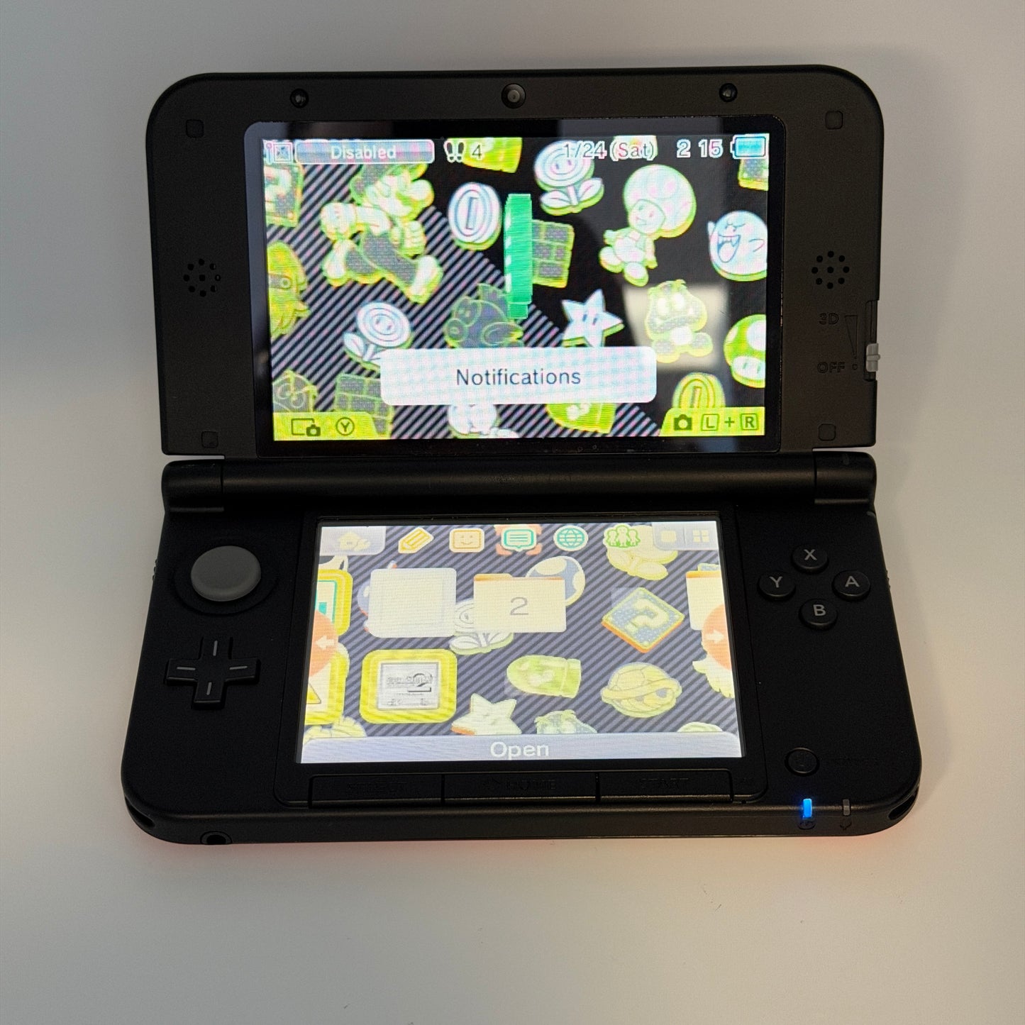 Nintendo 3DS XL SPR-001 Red Console