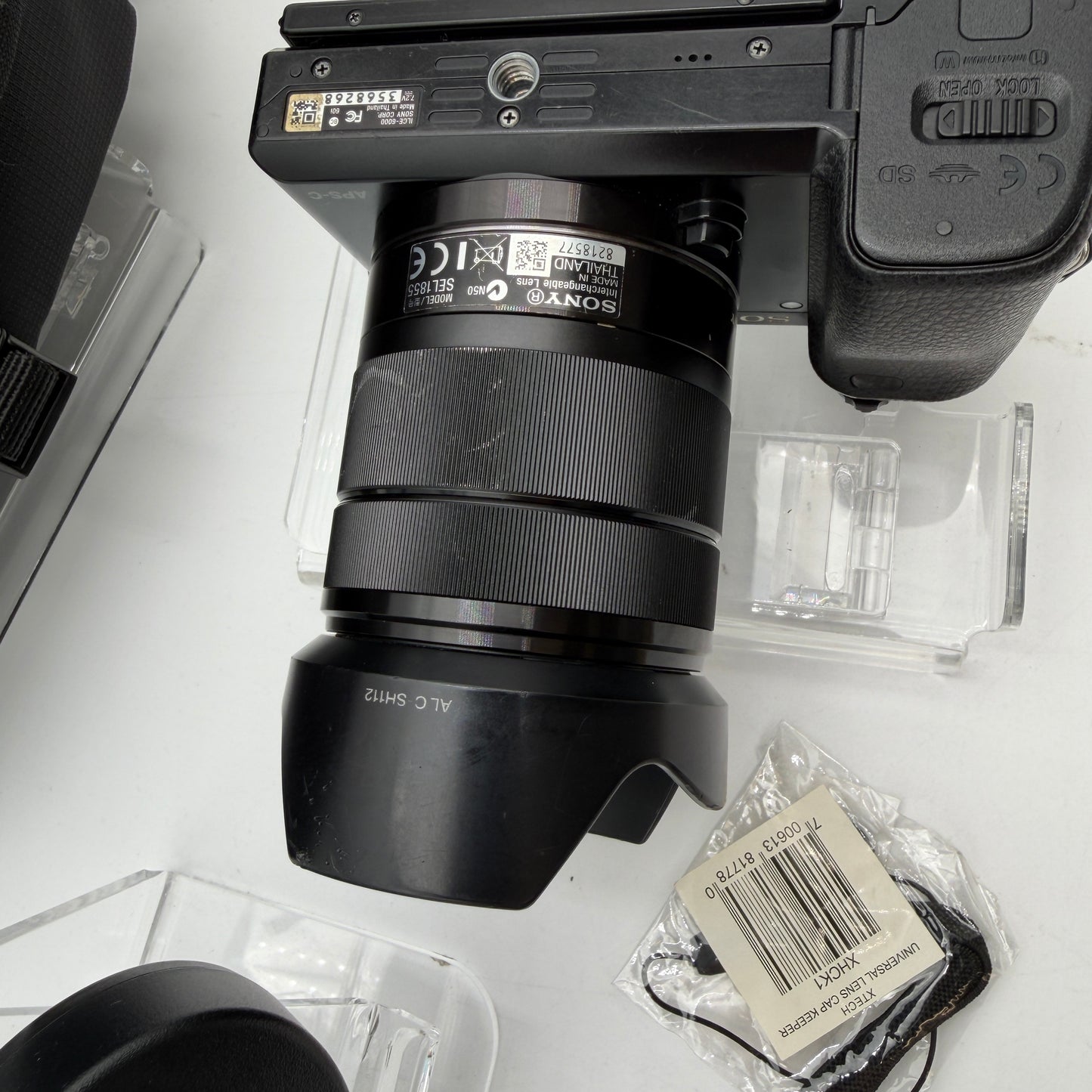 Sony A6000 Digital Camera - Black with Carrying Bag and Charger