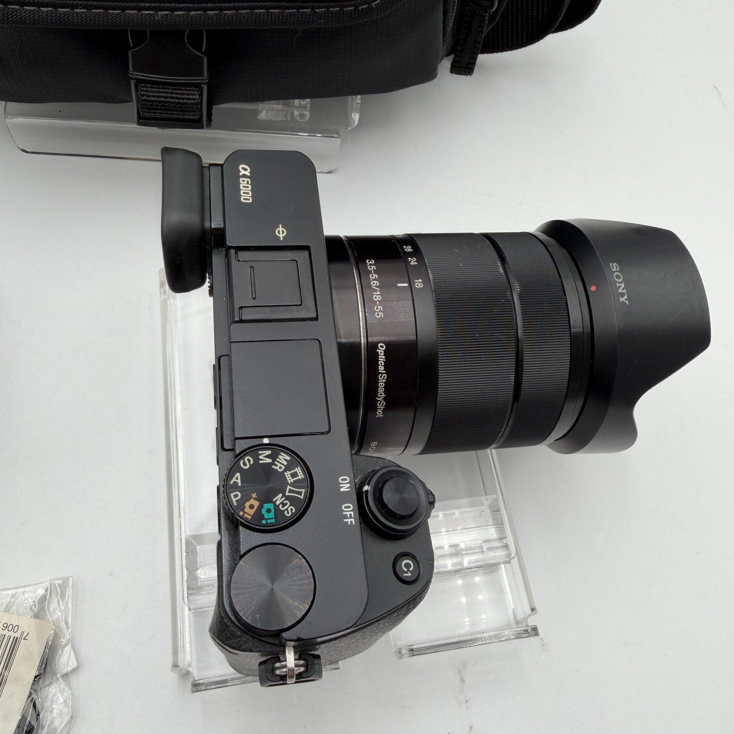 Sony A6000 Digital Camera - Black with Carrying Bag and Charger