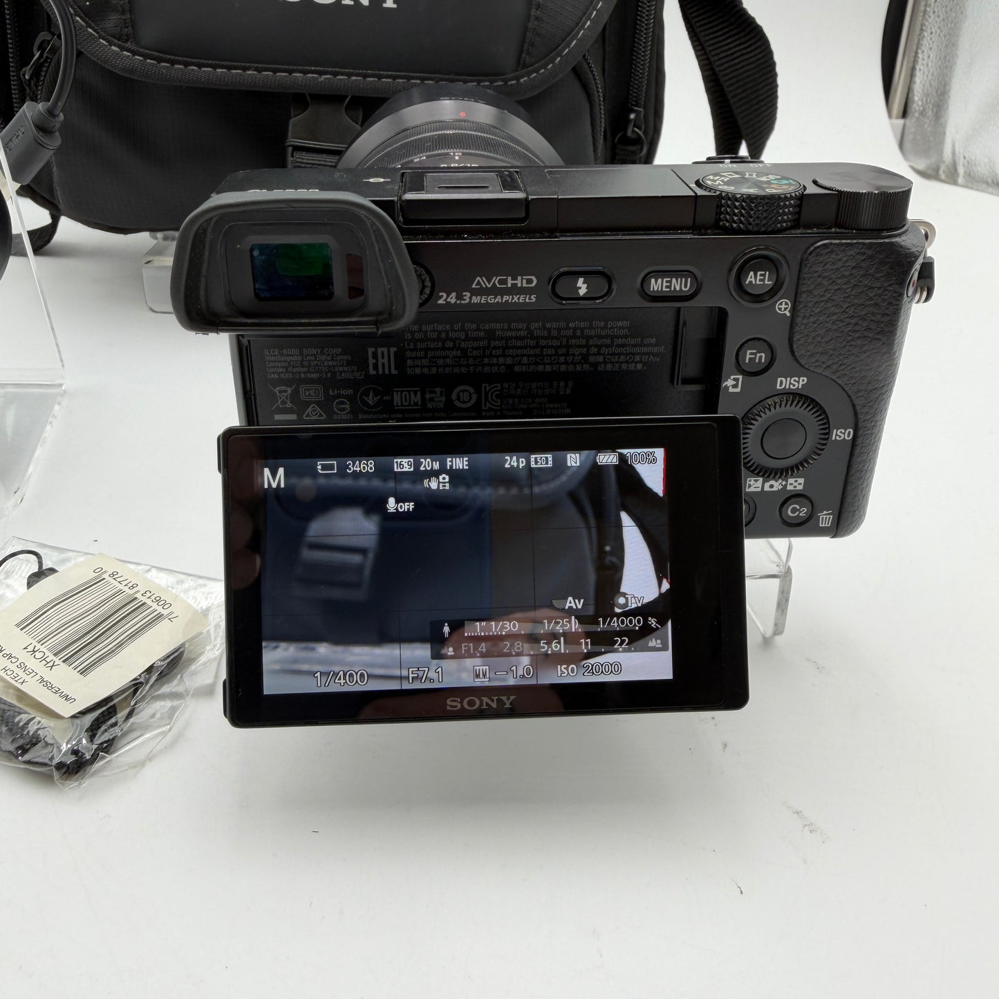 Sony A6000 Digital Camera - Black with Carrying Bag and Charger