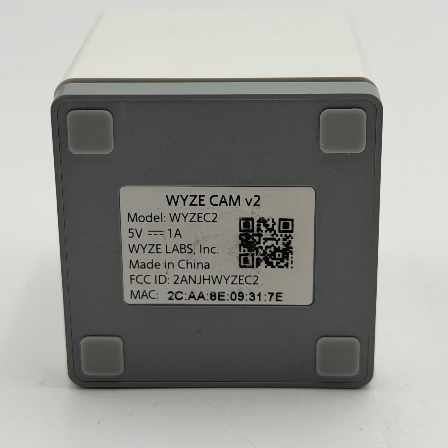 Wyze Cam v2 WYZEC2 Security Camera White Used