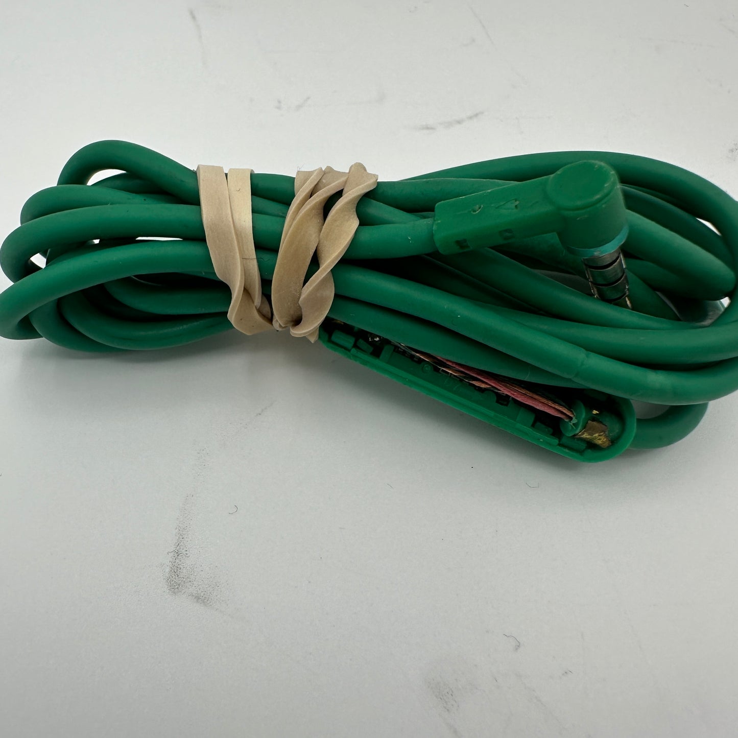 Beats Solo HD Headphones Green READ
