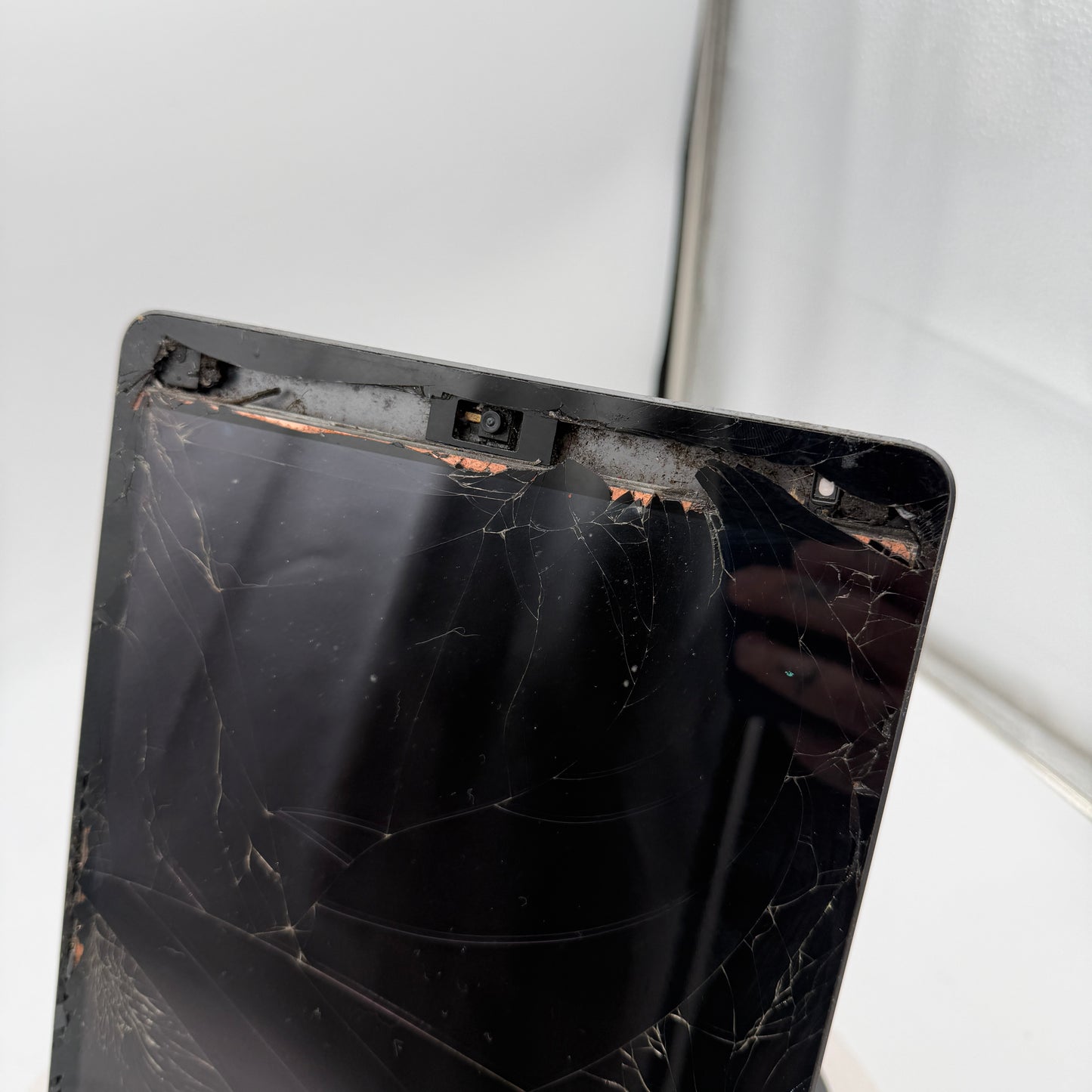 Apple iPad 9th Gen A2602 64GB Wi-Fi Only Black Cracked Screen
