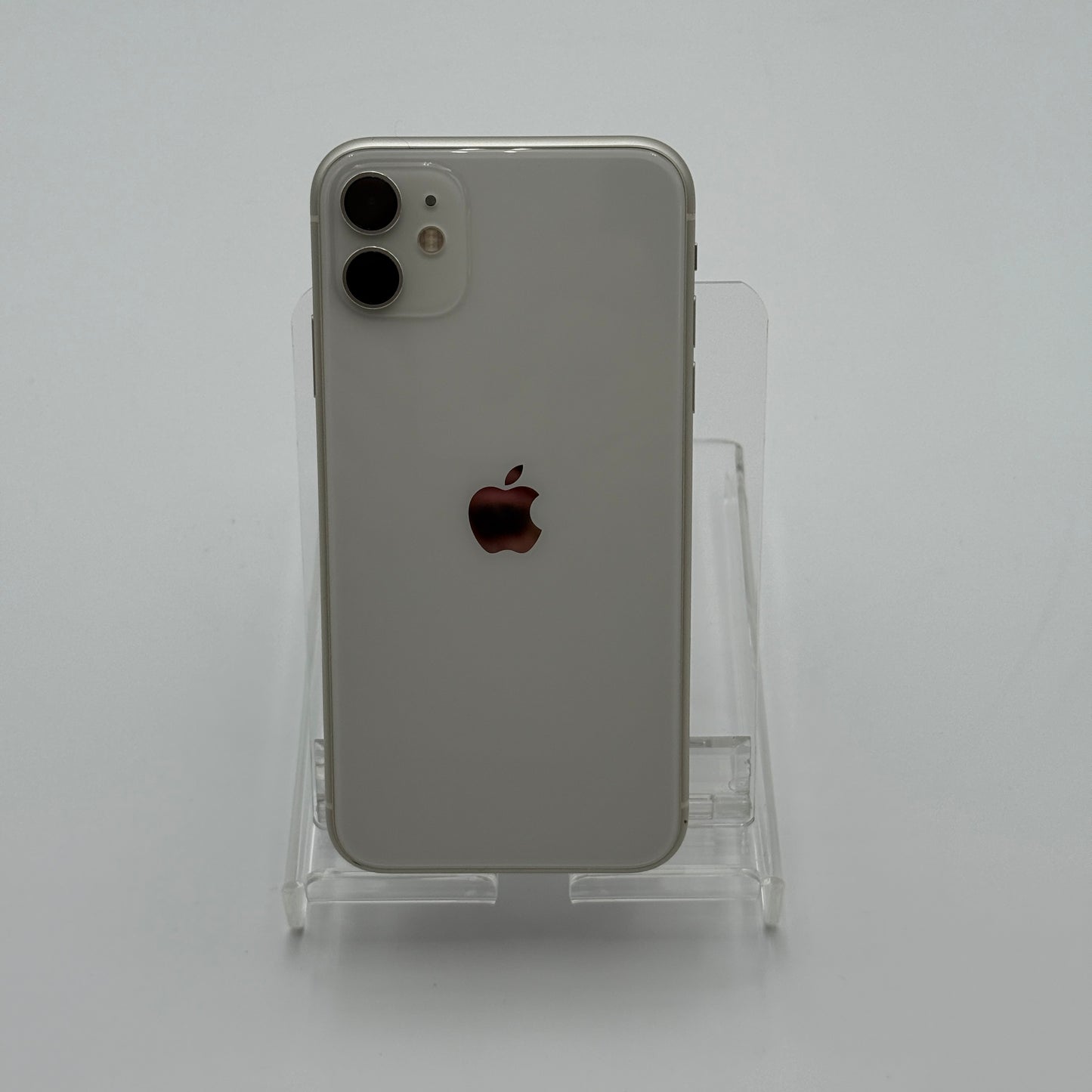 Apple iPhone 11 - 64GB - White 30 Day Returns! - Boost Mobile