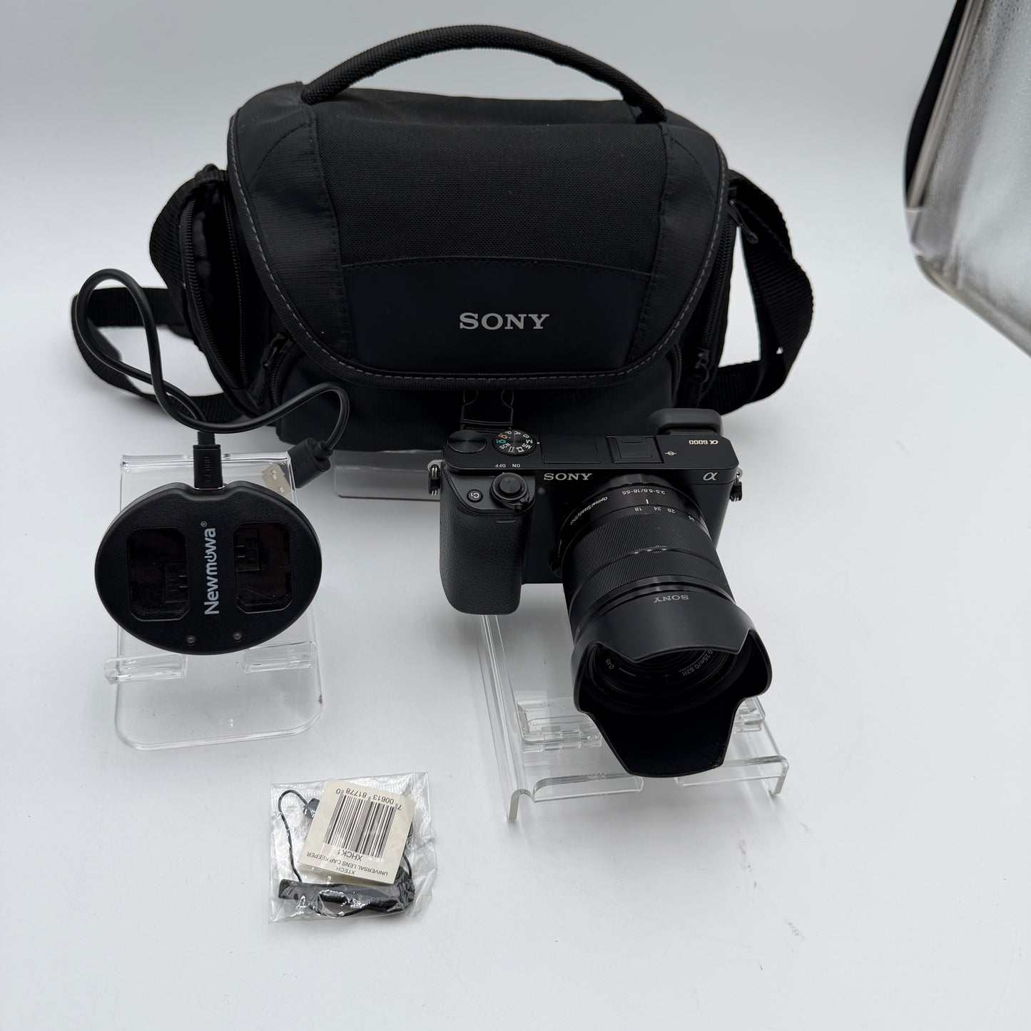 Sony A6000 Digital Camera - Black with Carrying Bag and Charger