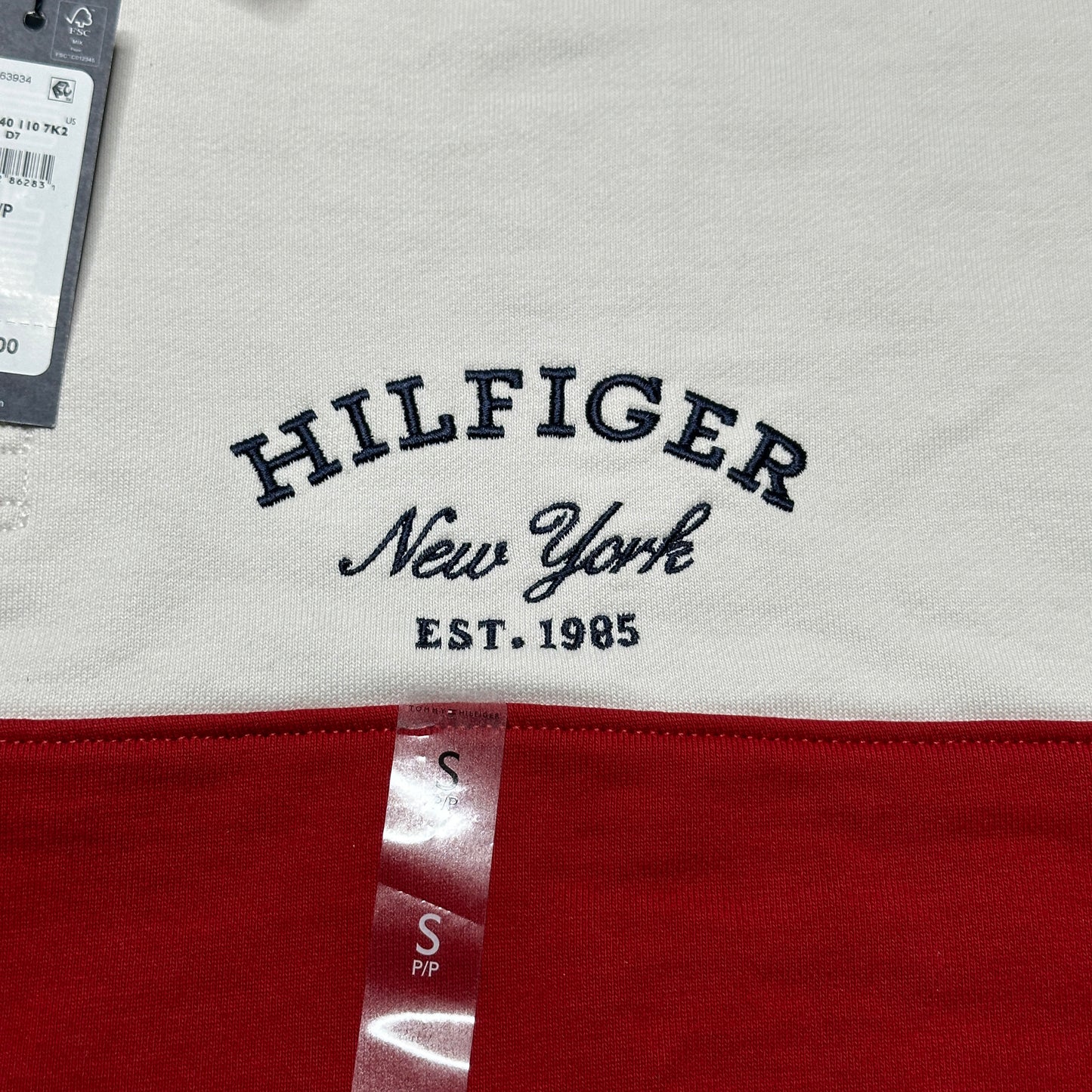 NWT Tommy Hilfiger
Men's Prep Stripe Rugby Top SZ Small