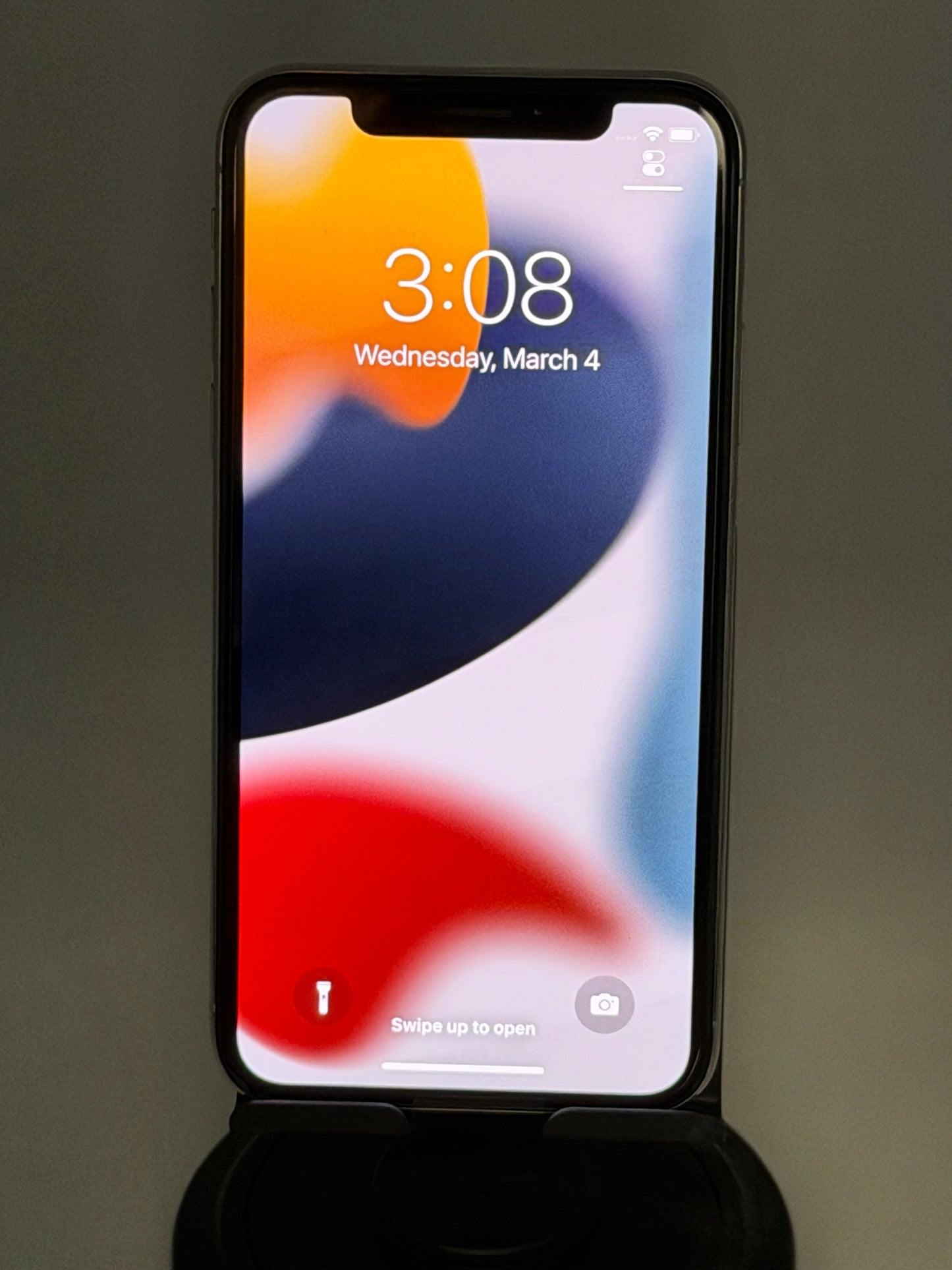 Apple iPhone X - 256GB - Used Good Condition - Unlocked - White