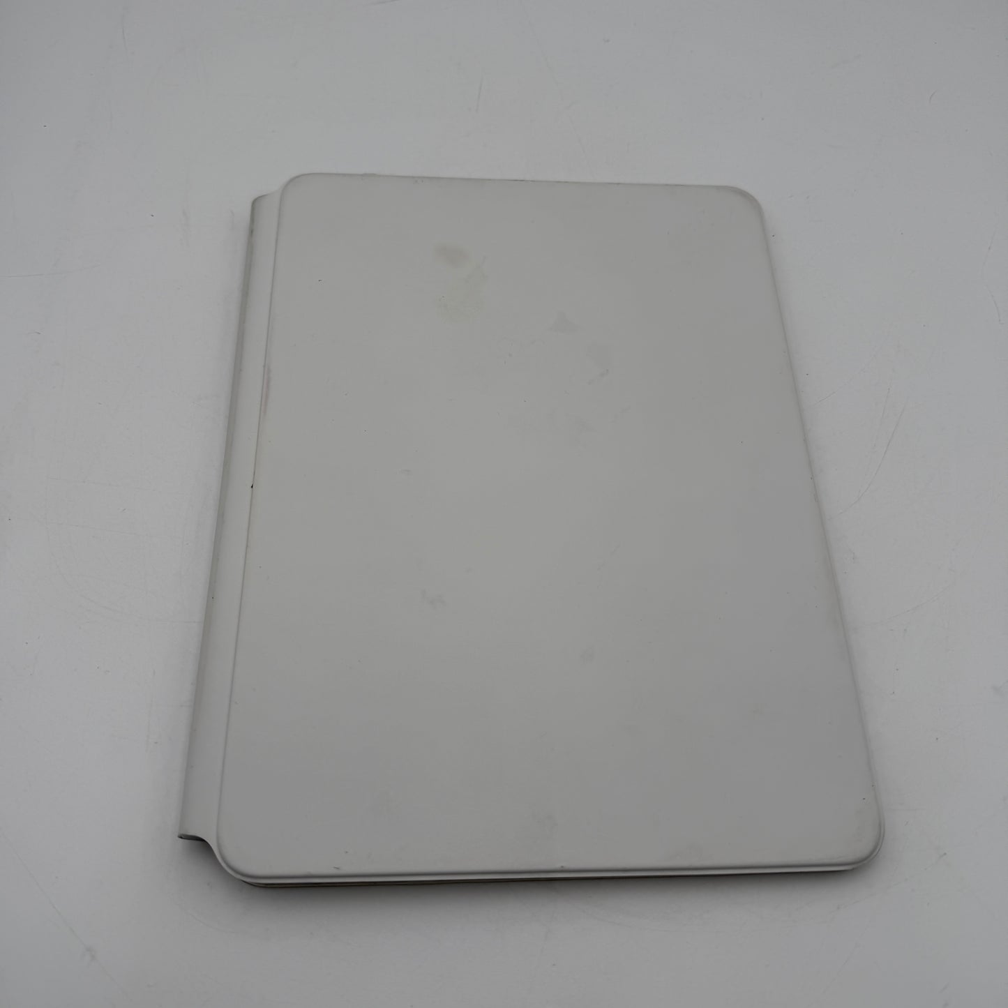 Used Apple Magic Keyboard 11-inch A2261 White