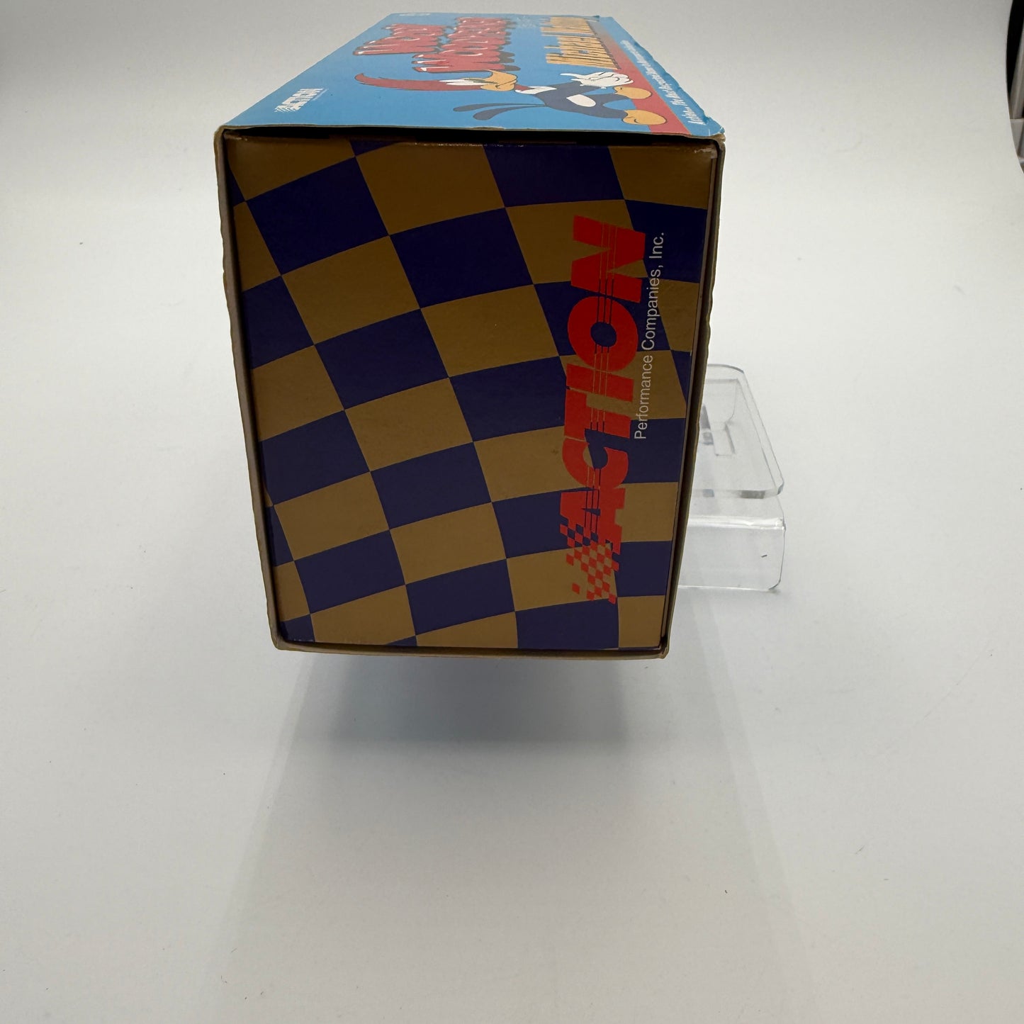 Action Racing 1:24 Michael Waltrip Woody Woodpecker 1998 Ford Nascar Diecast - Multi-Colored