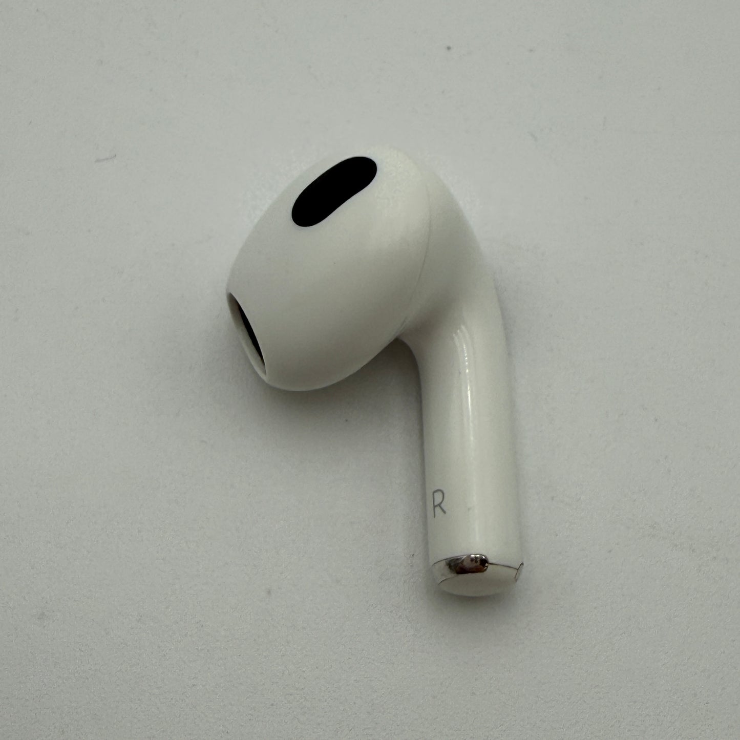 Apple AirPods 4th Gen Right Bud Only + Case White A2564