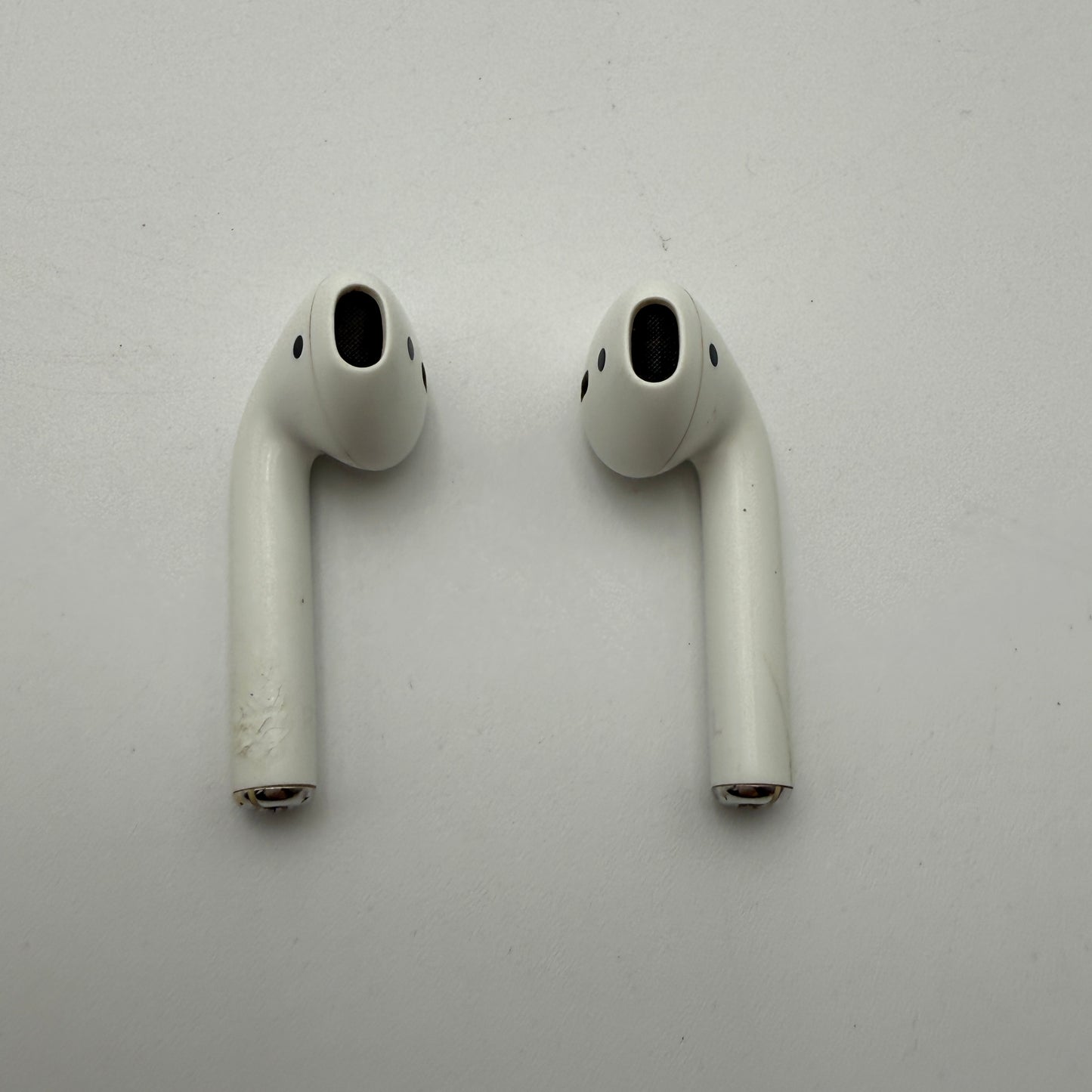 Apple AirPods Pro 1st Gen A2084 - Used White Headphones