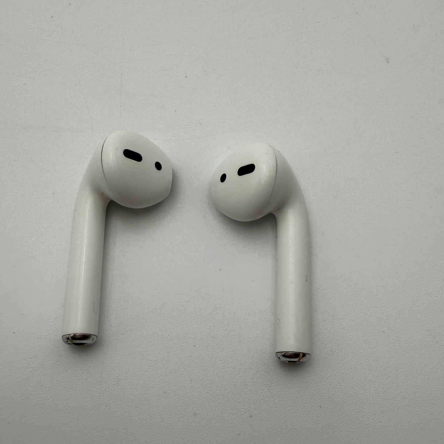 Apple AirPods Pro 1st Gen A2084 - Used White Headphones