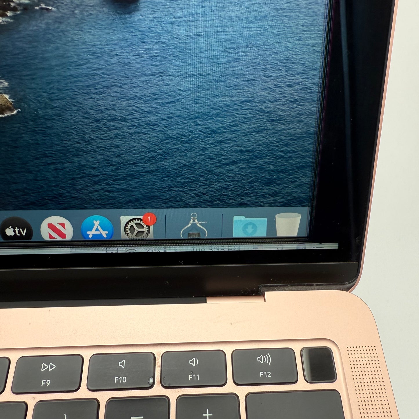Apple MacBook Air 13" (A1932 - 2019) Rose Gold | Broken - Parts Only