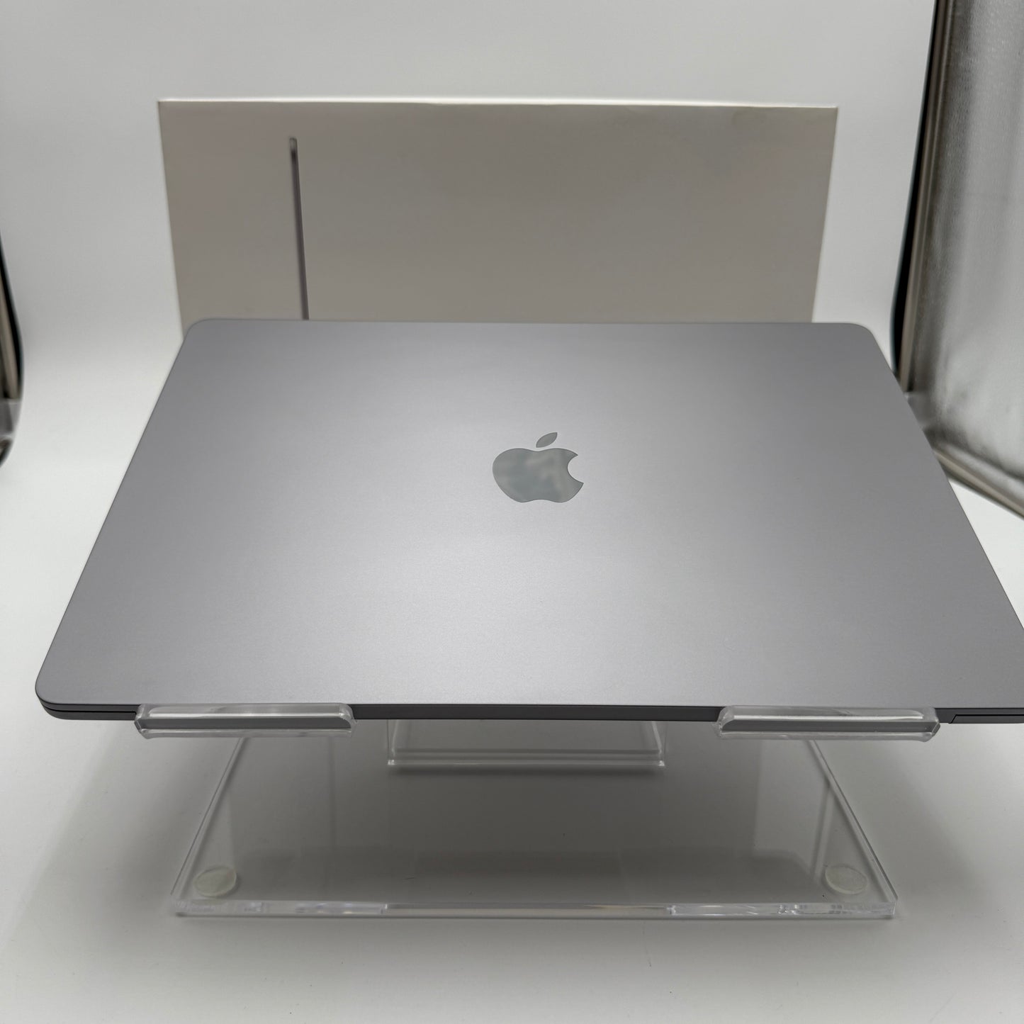 Apple MacBook Air 15" A2941 2023 Space Gray 256GB 8GB RAM M2