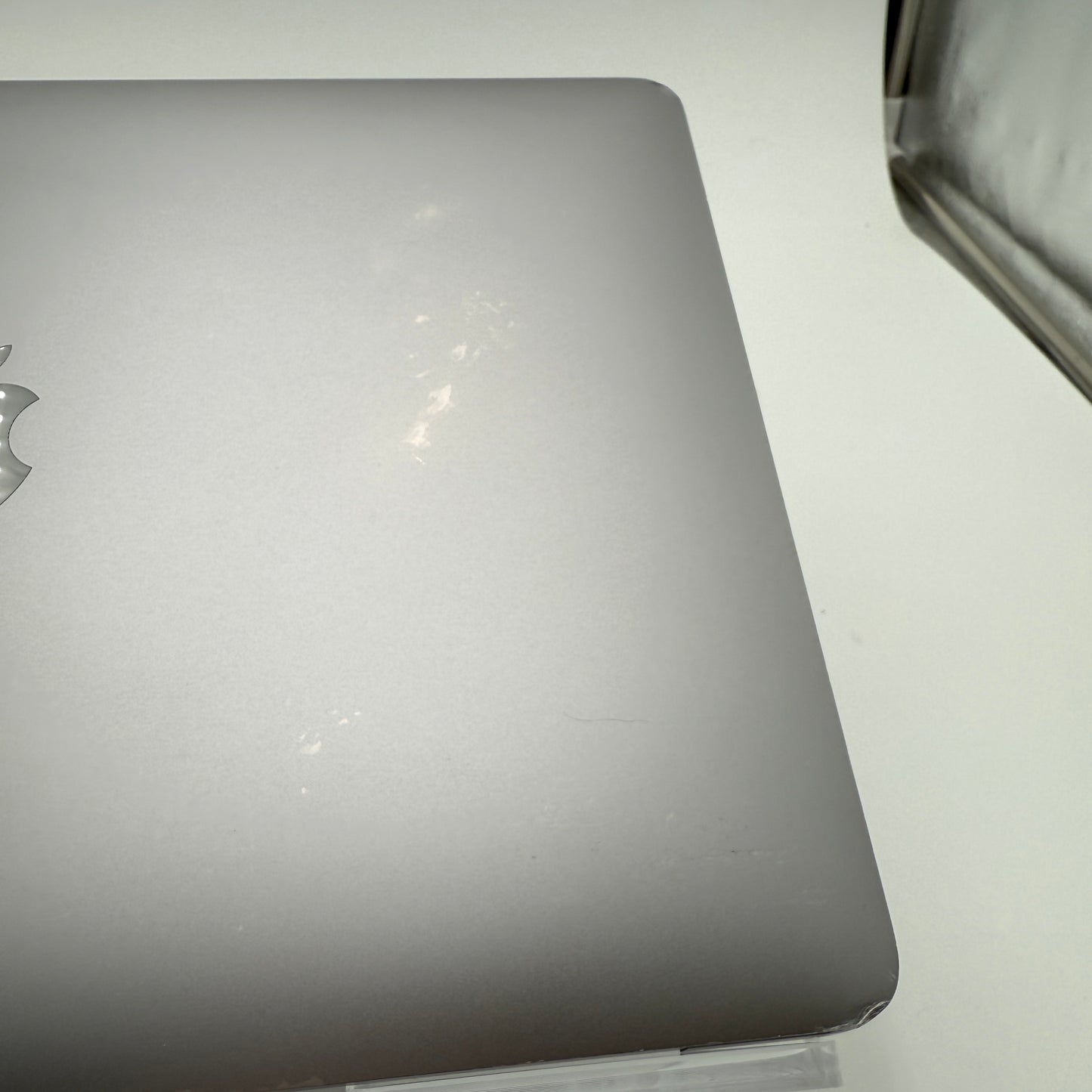 Apple MacBook Air 2020 M1 8GB 256GB Space Gray READ