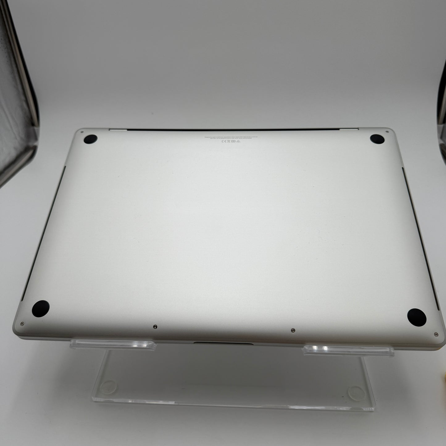 Apple MacBook Pro 16" A2141 2019 Core i7 512GB 16GB Silver - Used