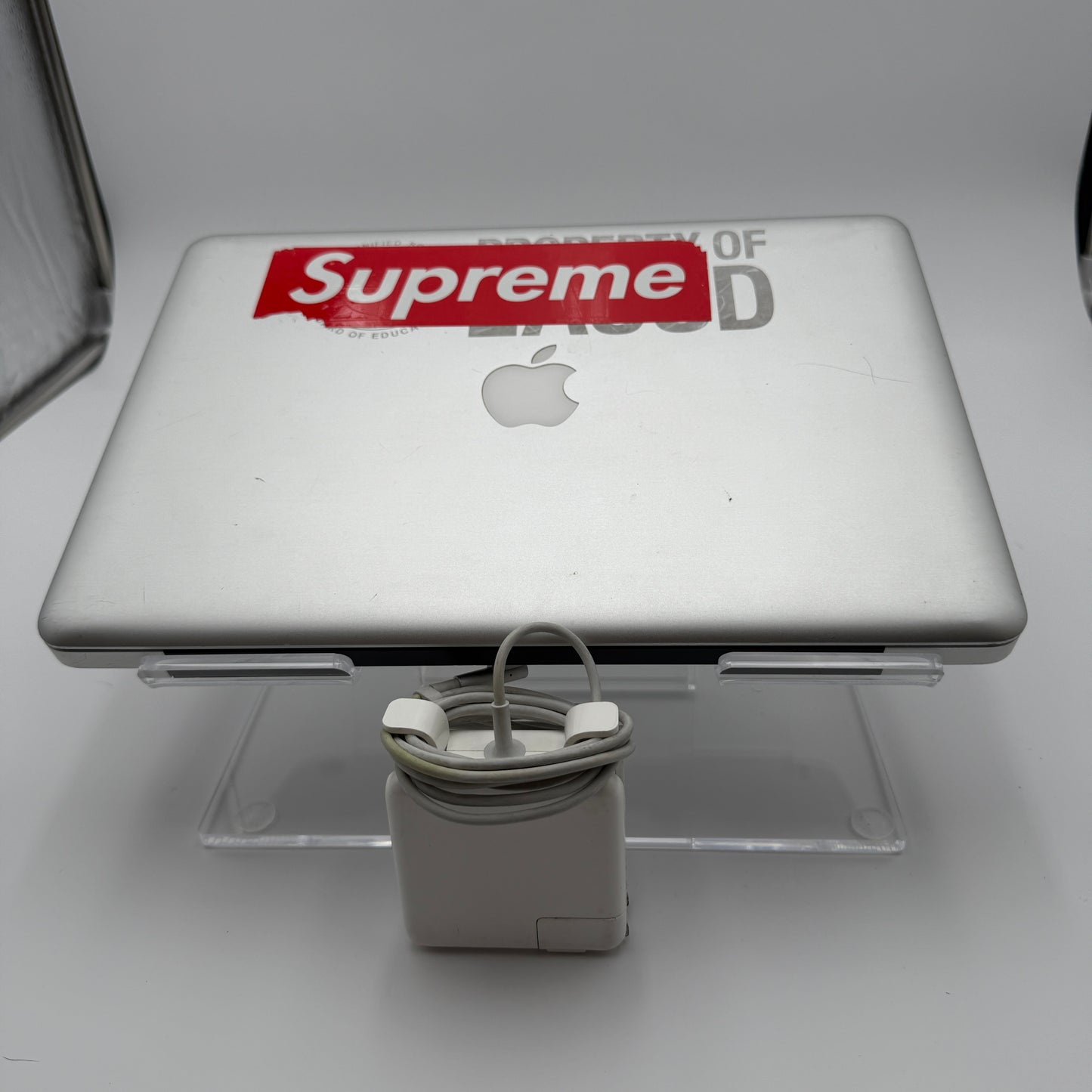 Apple MacBook Pro (15-inch, Early 2011) - Used - C - Silver