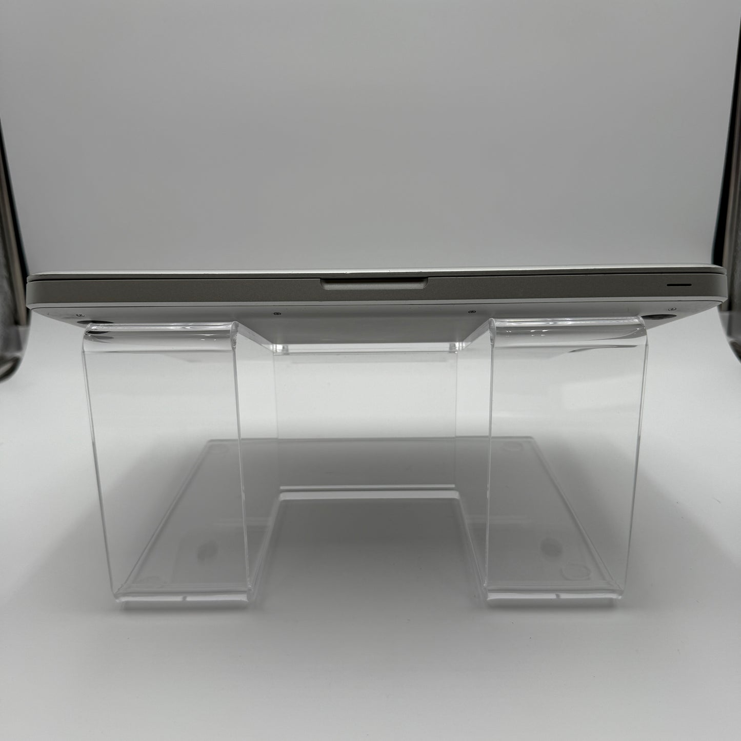 Apple MacBook Pro (15-inch, Early 2011) - Used - C - Silver