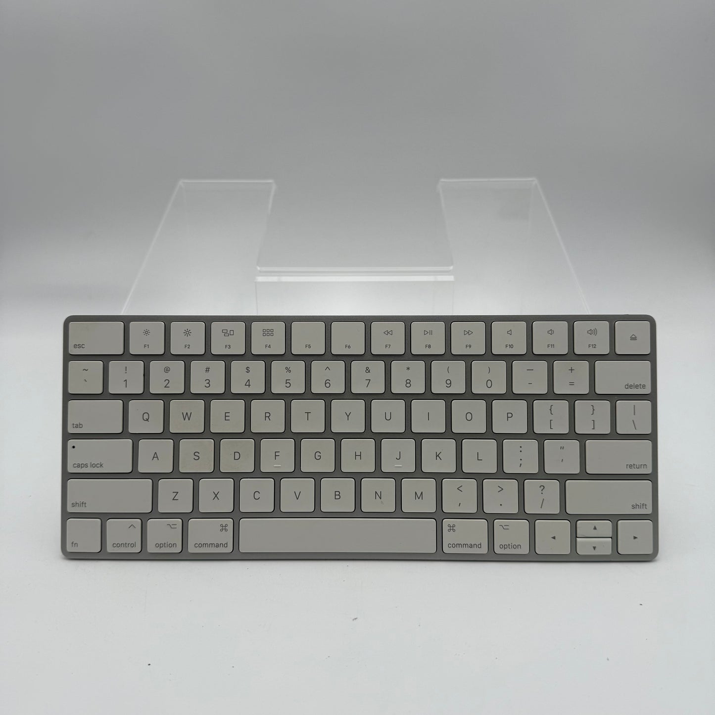 Apple Magic Keyboard A1644 White For Parts or Repair