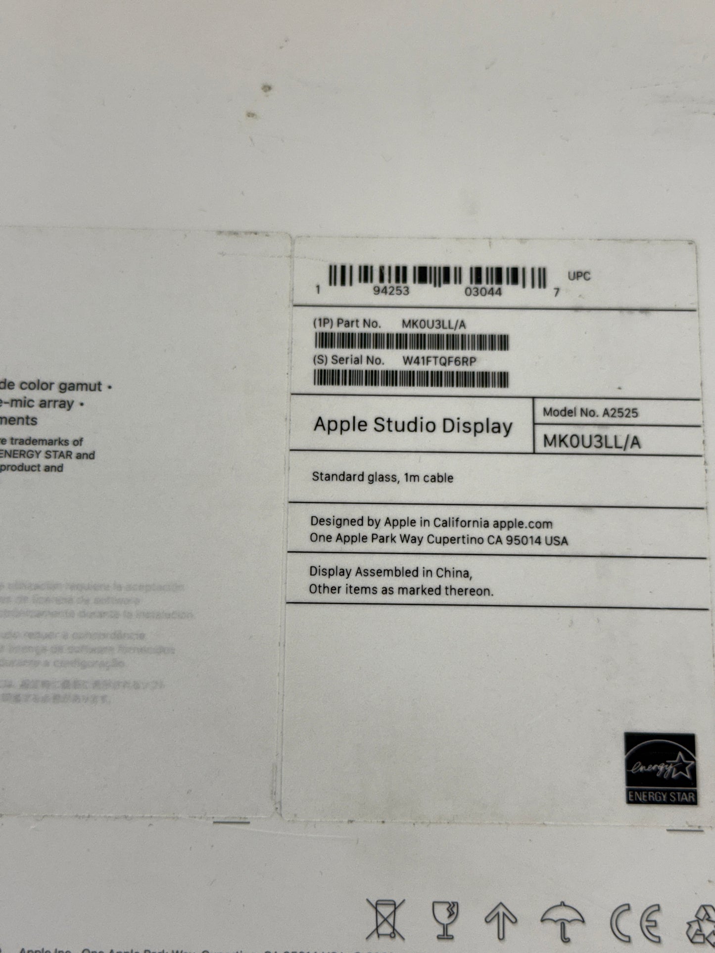 Apple Studio Display Standard Glass 27 inch 5K UHD 16:9 A2525 MKOU3LL/A With Box
