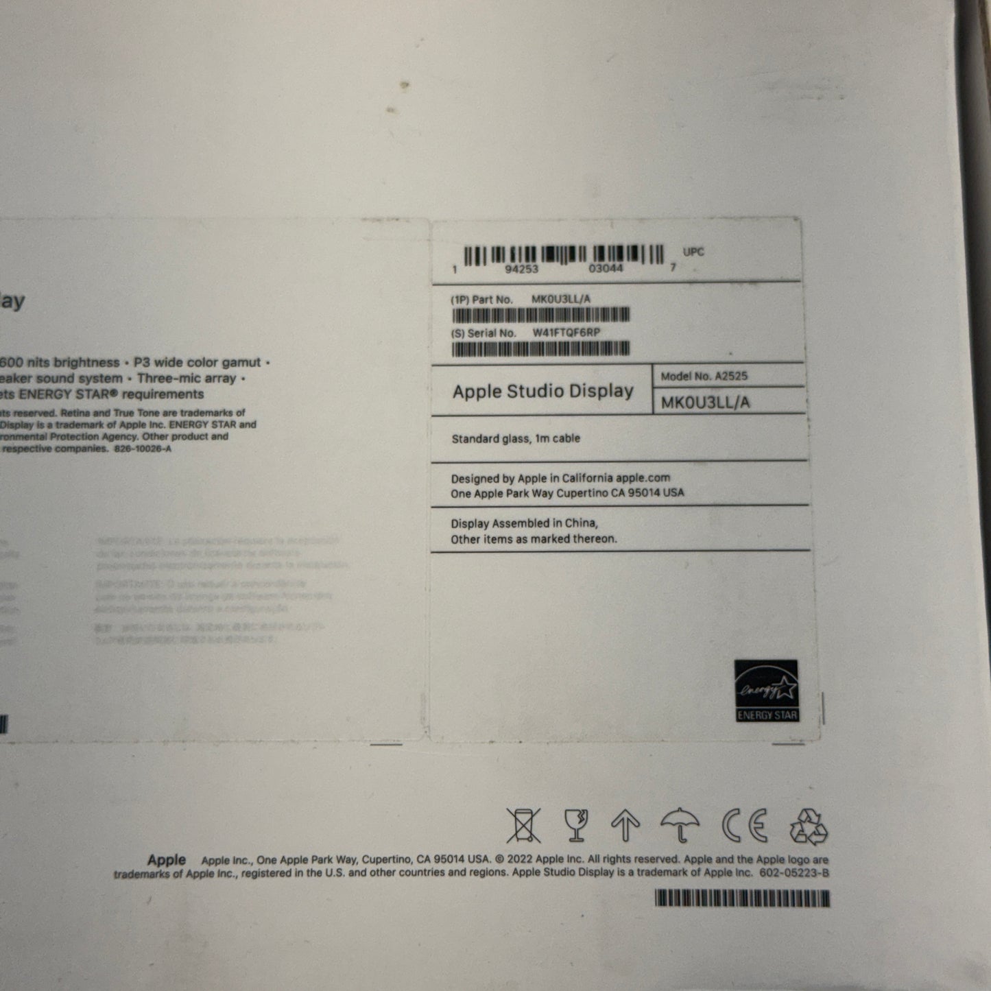 Apple Studio Display Standard Glass 27 inch 5K UHD 16:9 A2525 MKOU3LL/A With Box