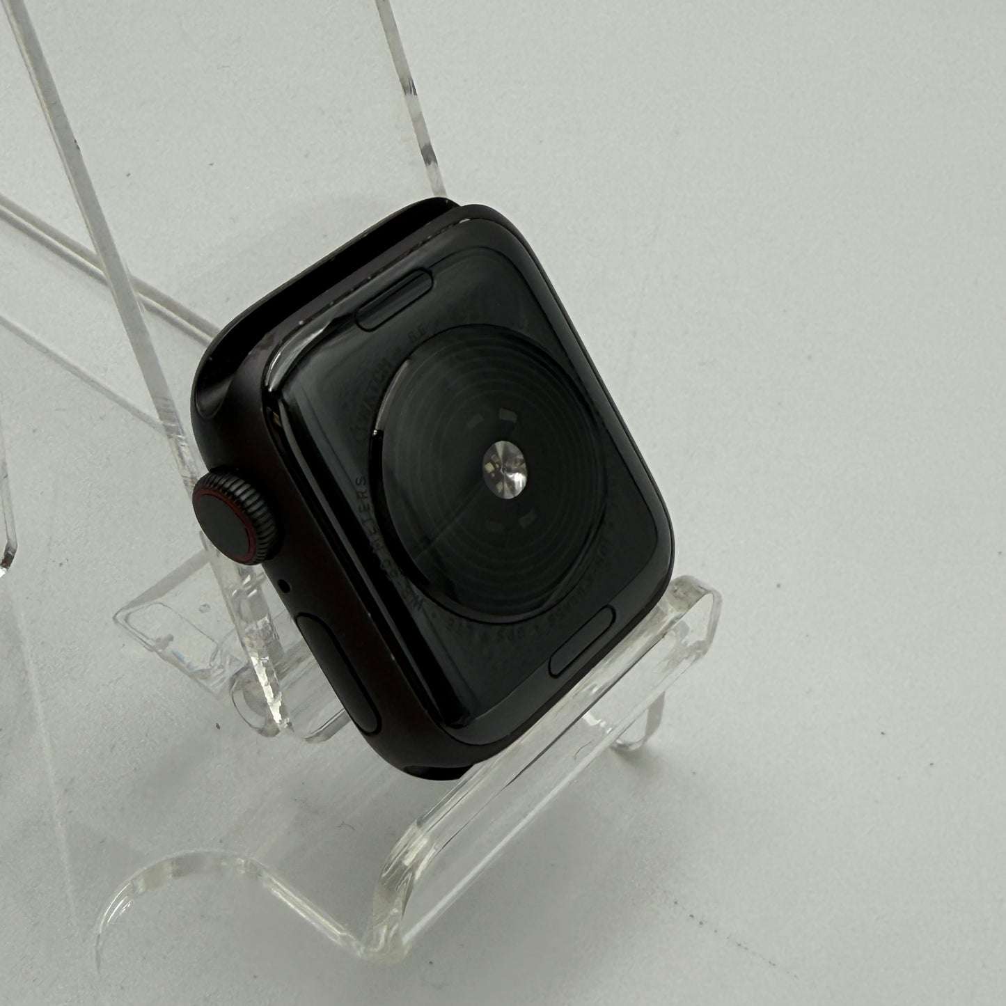 Apple Watch SE 1st Gen 40mm GPS+LTE Smart Watch Space Gray Unlocked