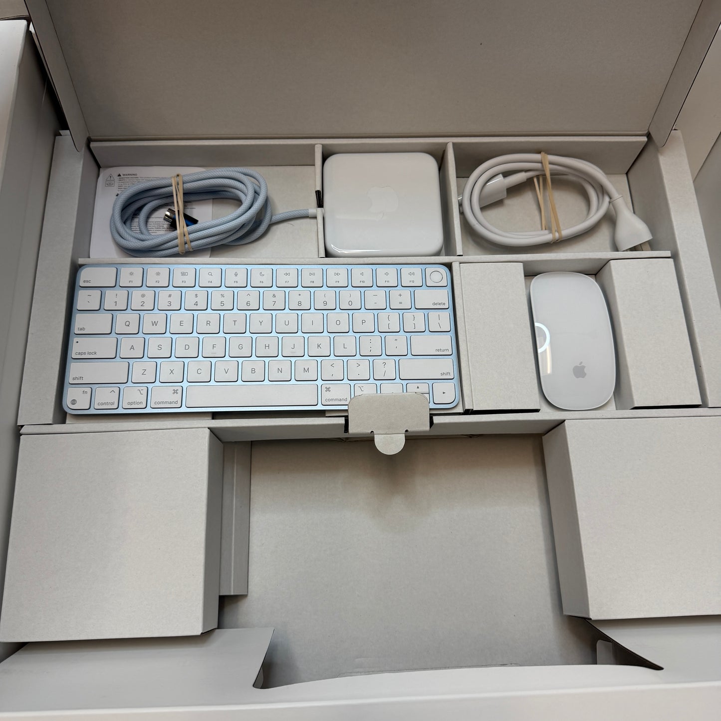 Apple iMac 24" M3 A2873 16GB 512GB SSD Blue Used With Box