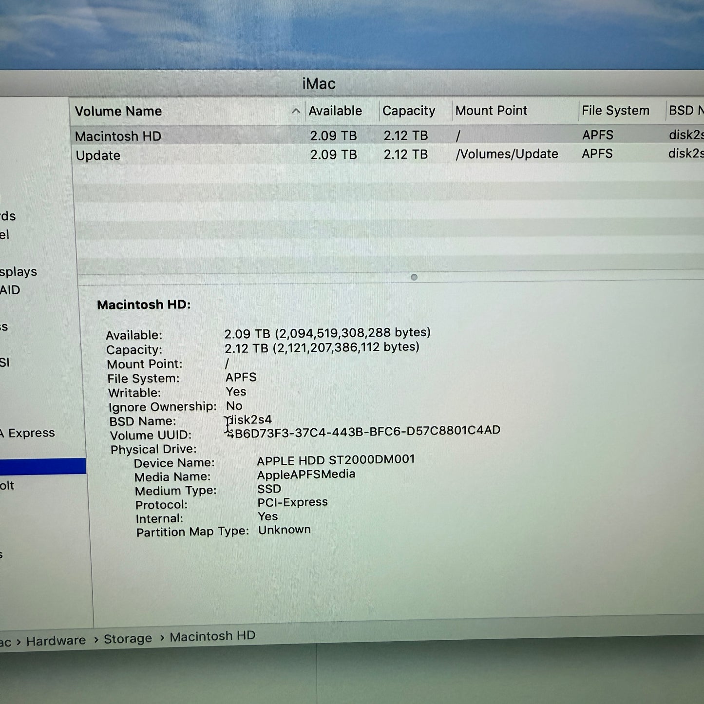 Apple iMac 27-Inch 5k Retina 2019 - 2TB SSD, Core i5, Wireless Keyboard/Mouse Chipped Screen