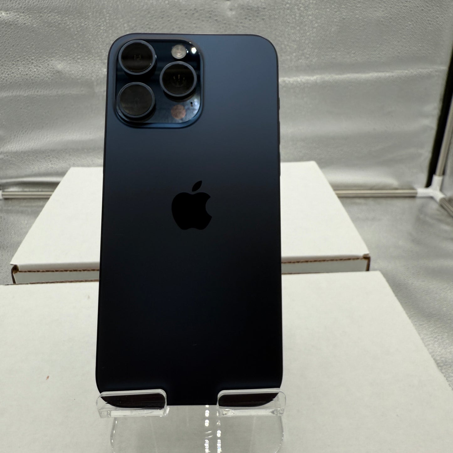 Apple iPhone 15 Pro Max - Used - 256GB - Blue - Unlocked - Bad Front Camera