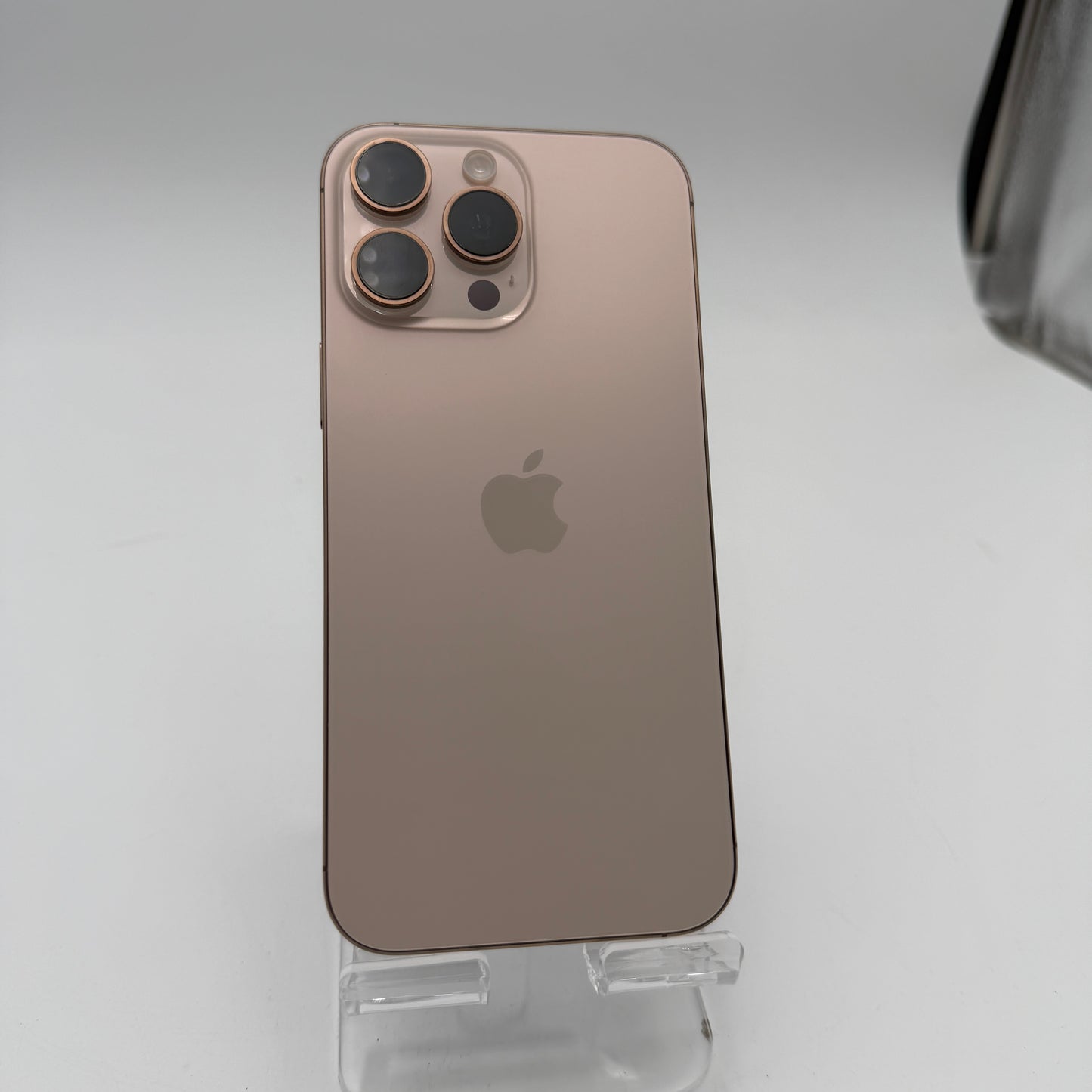 Apple iPhone 16 Pro Max 256GB Gold Unlocked Clean IMEI Used