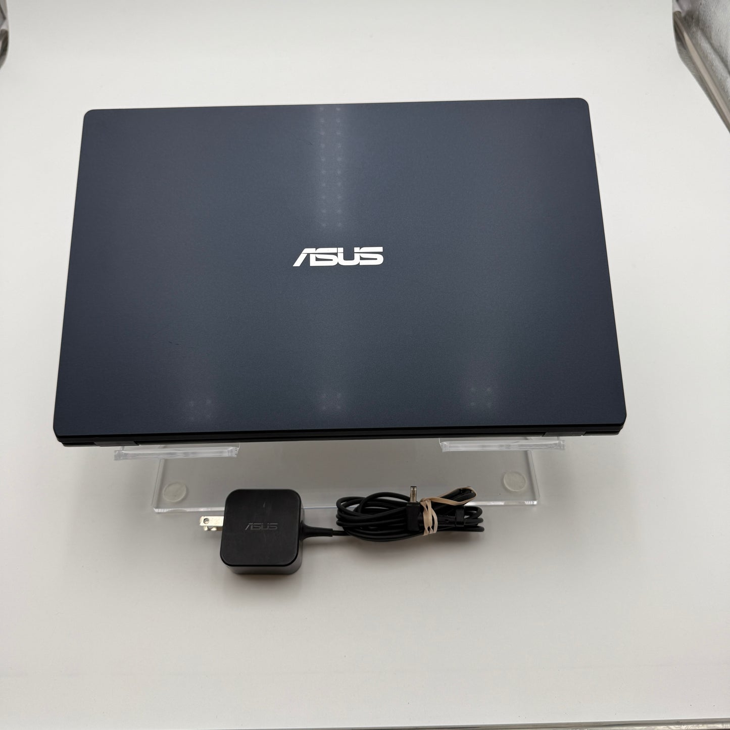 Asus Vivobook 14 L410MA-TB02 - 64GB 4GB Used Laptop - 14-inch - Blue