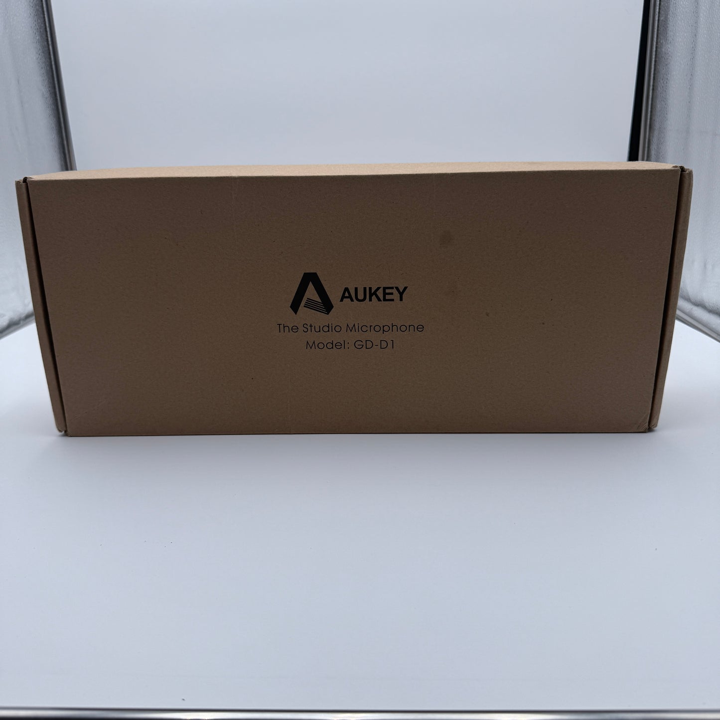 Aukey Studio Condenser Microphone KIT GD-D1 For Streamers and Singers - Used with Box - Black