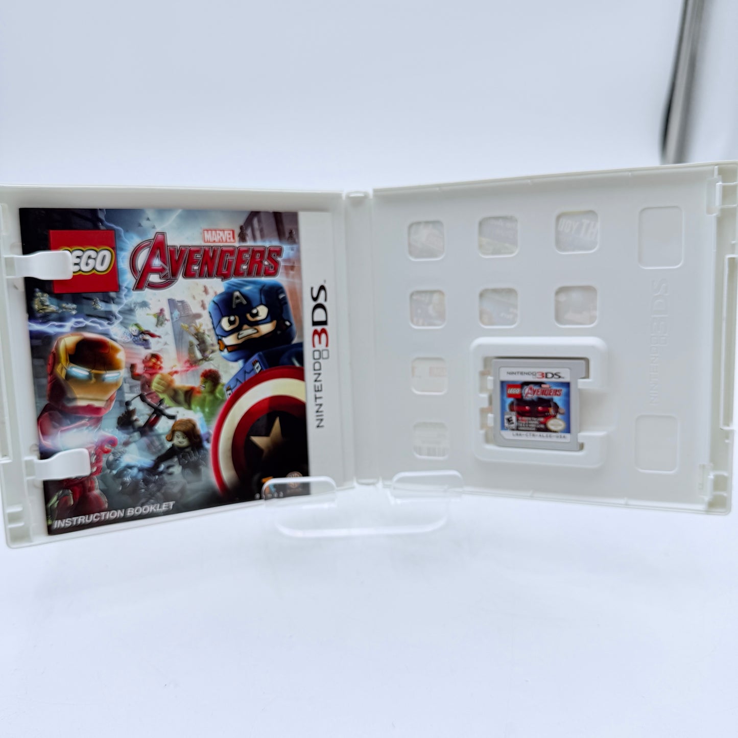 Nintendo 3DS LEGO Marvel's Avengers CIB