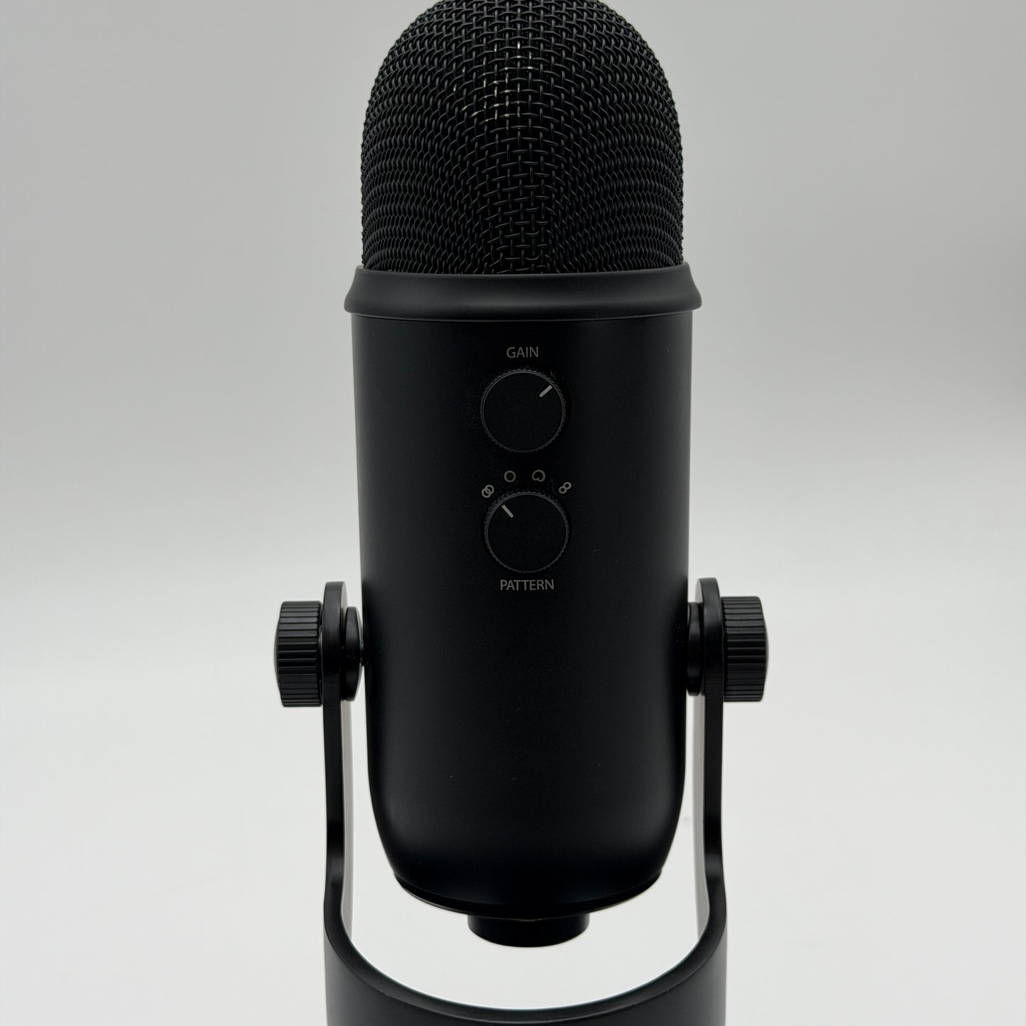 Blue Yeti A00132 Desktop Condenser Microphone Black