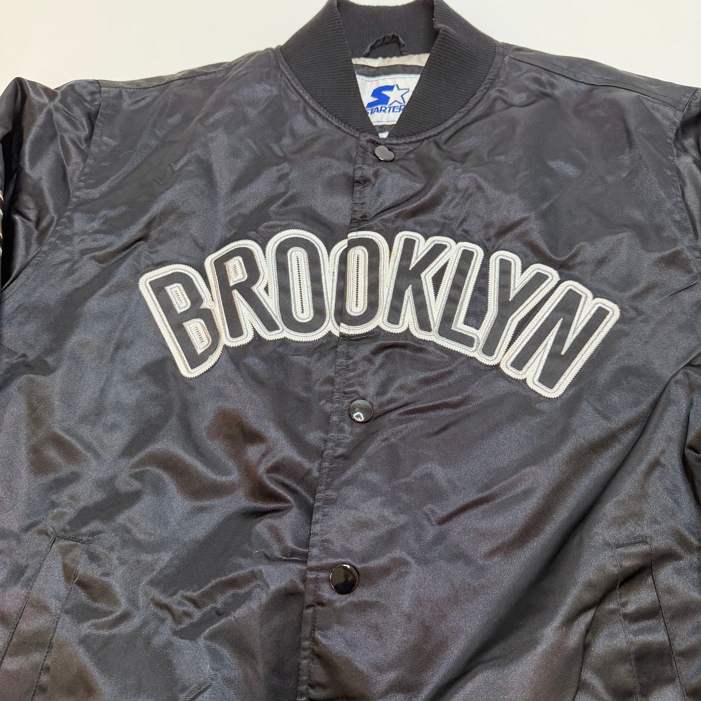 Starter Brooklyn Nets Inaugural Season Satin Jacket Size XL Black Used