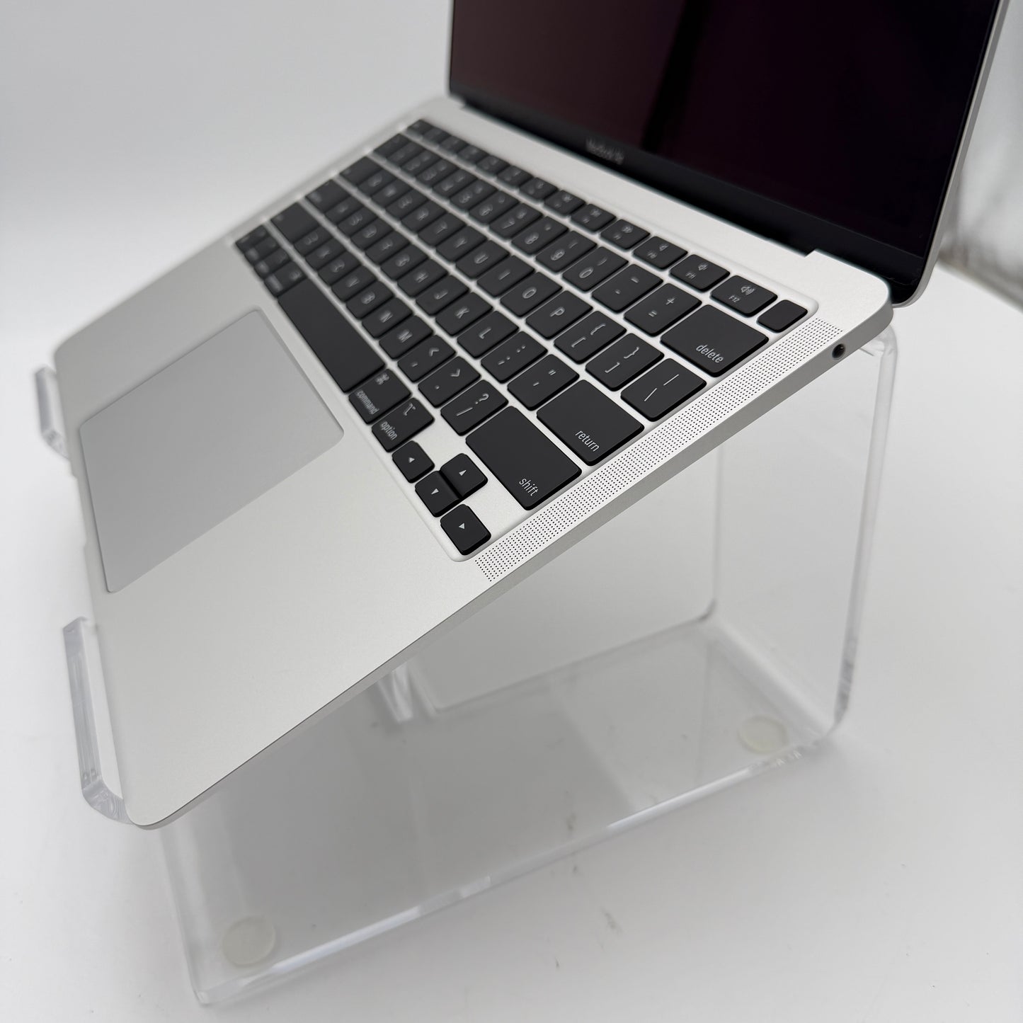 Apple MacBook Air 13" A2337 M1 2020 8GB RAM 256GB Silver With Box