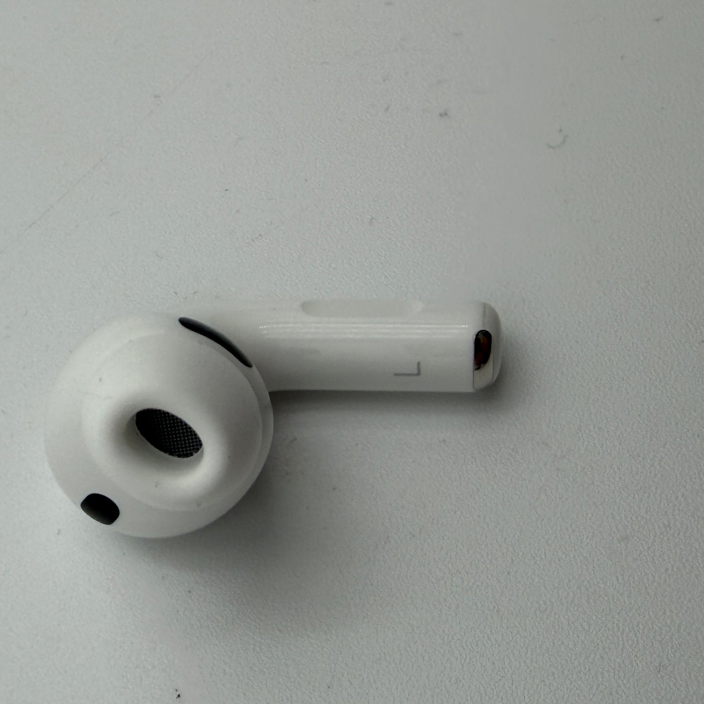 Apple AirPods Pro 3rd Gen A3064 Wireless Headphones White