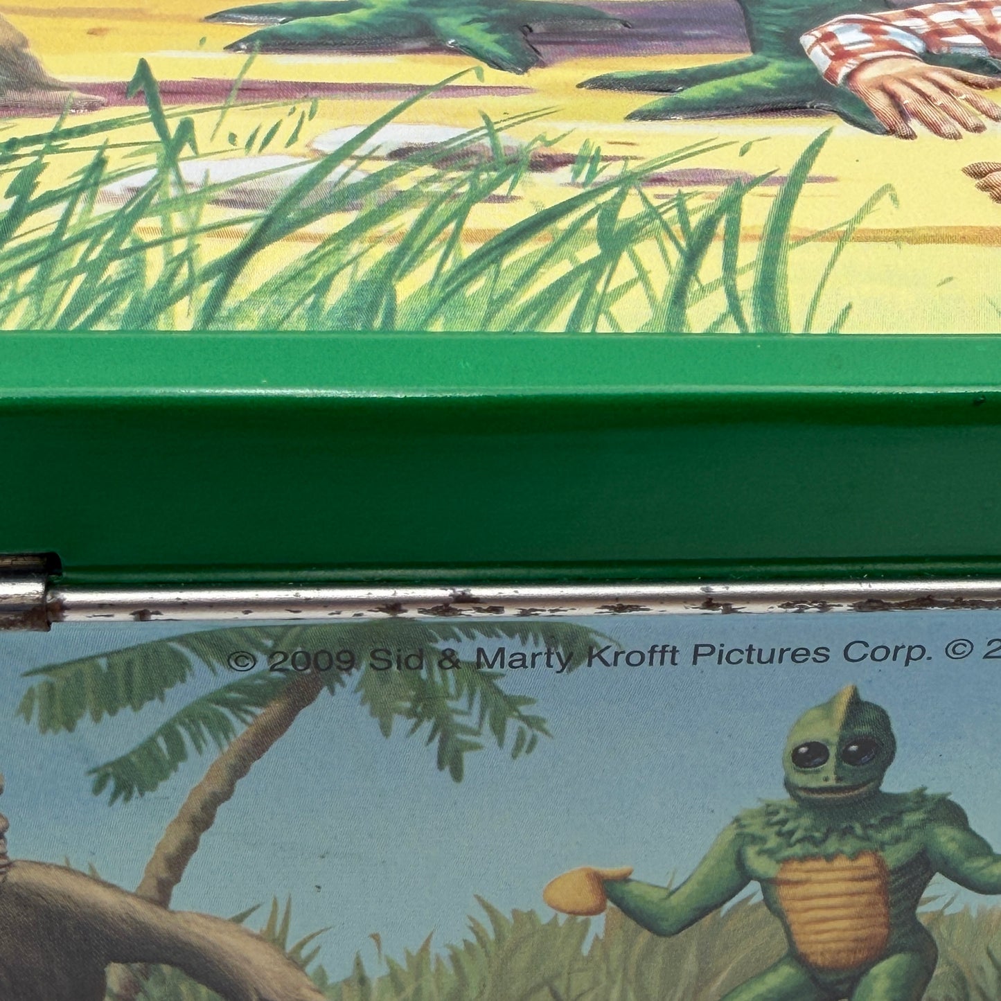 Sid and Marty Krofft Land of the Lost Lunchbox with Seasons 1-3 DVDs - Green - Collectible