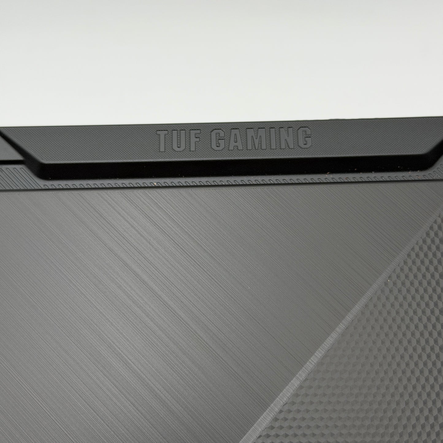 Asus TUF Gaming A15 15-inch AMD Ryzen 5 8GB RTX 2050 512GB