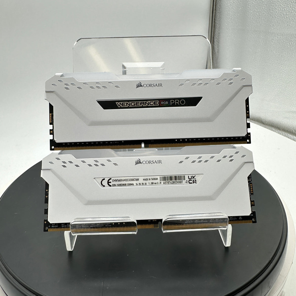 CORSAIR Vengeance RGB Pro 16GB (2x8GB) DDR4 3200MHz Desktop Memory Kit