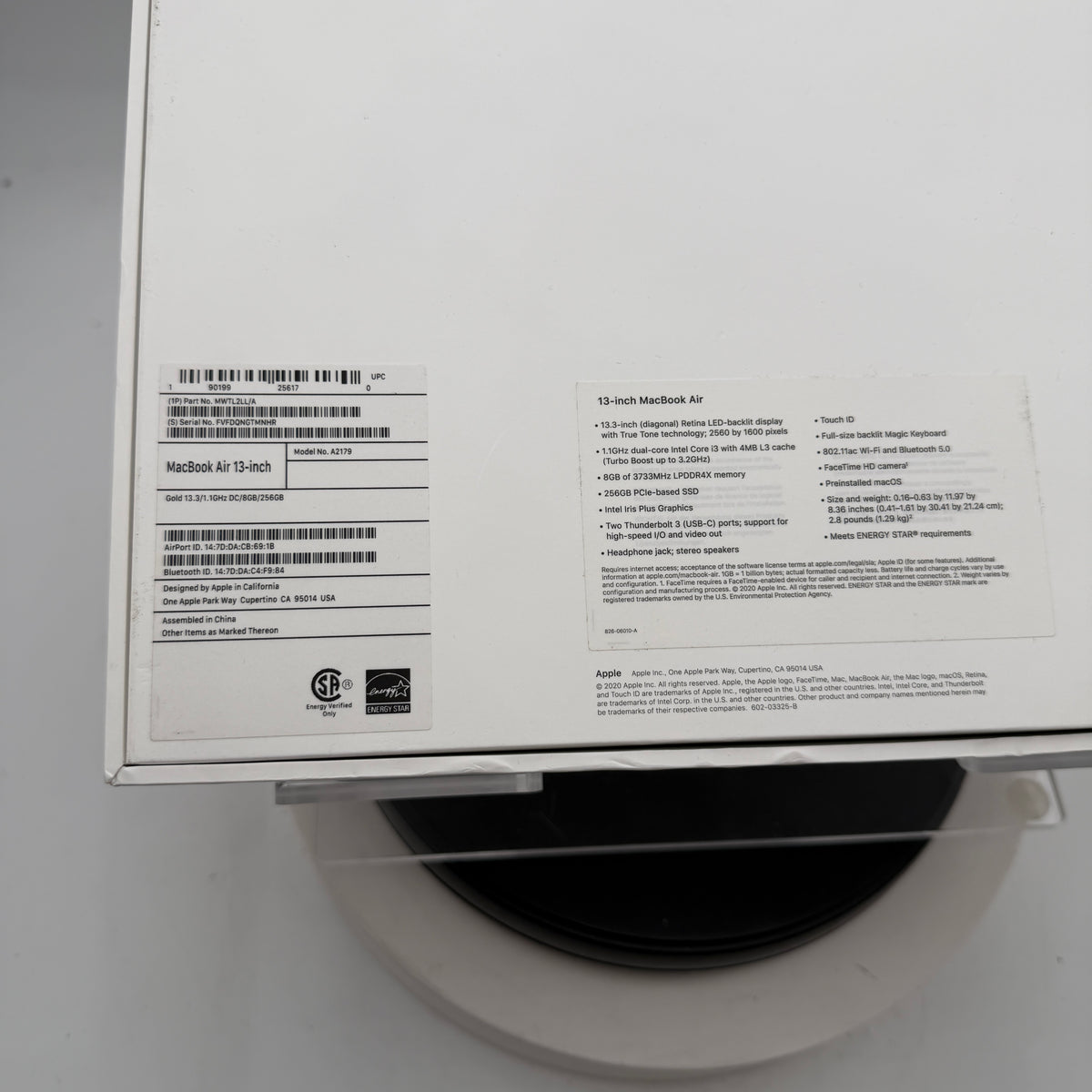 Apple MacBook Air 13-inch Retina A2179 2020 WORKING