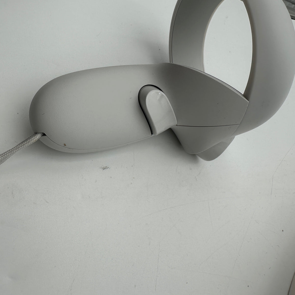 Meta Quest 2 VR Headset 64gb