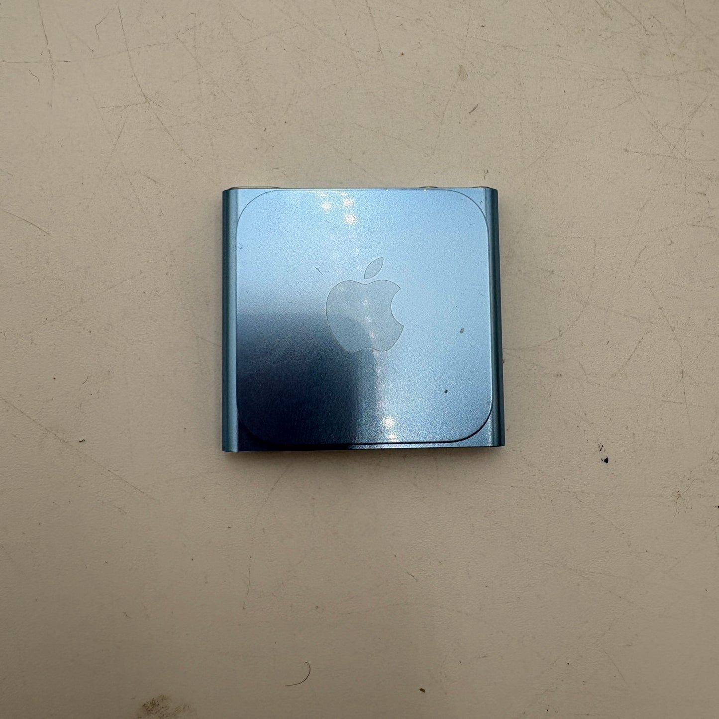 Apple iPod Nano 6th Gen A1366 12GB Blue MP3 Player with Watchband